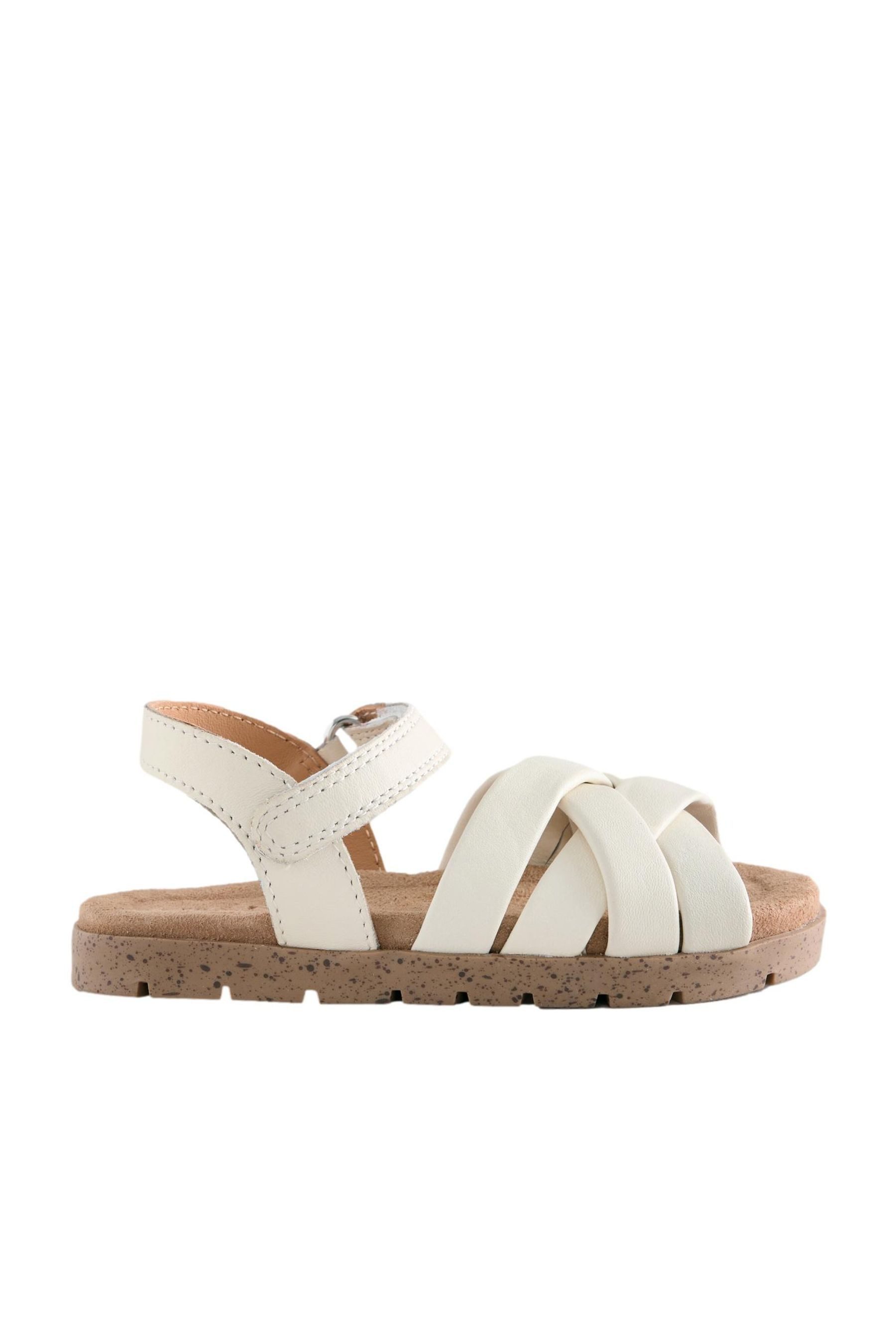 Next Ledersandalen in Flechtoptik mit Klettverschluss Sandale (1-tlg)