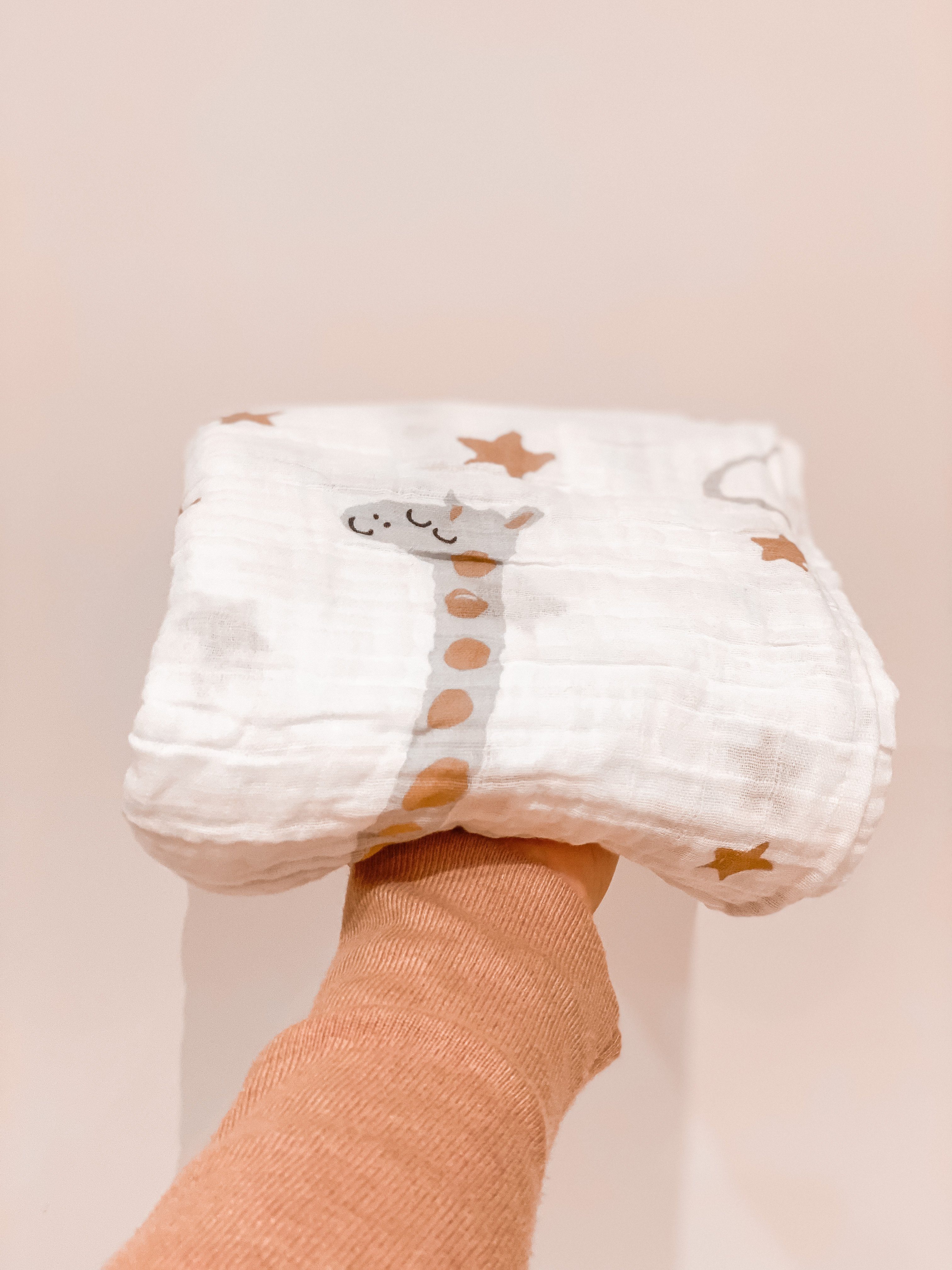 Mama Poppins Germany Stoffwindeln Babytuch mit süßen Schriftzügen aus 100% Bio-Baumwolle, Designed in Germany