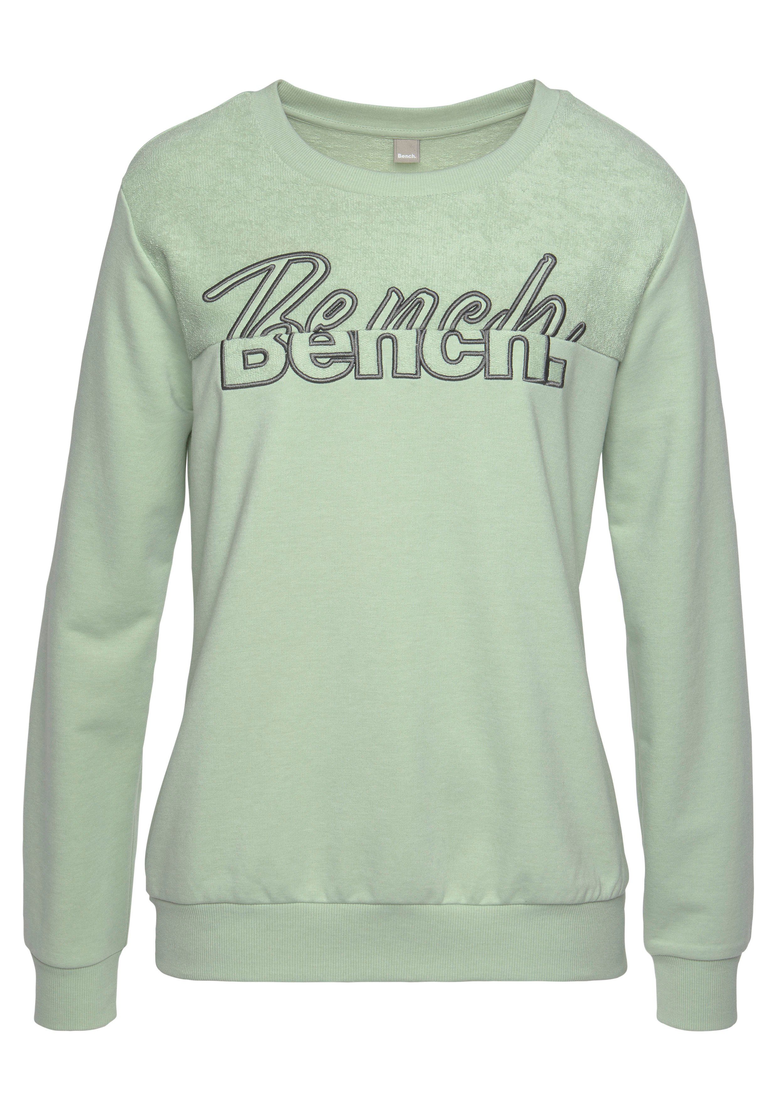 Bench. Sweatshirt mit Logostickerei, Loungeanzug günstig online kaufen
