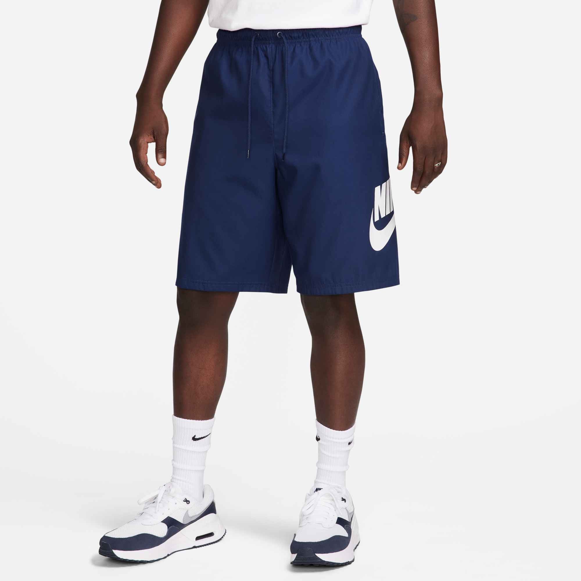 Nike Sportswear Shorts M NK CLUB SHORT WVN mit lockerem Schnitt, aus Polyester