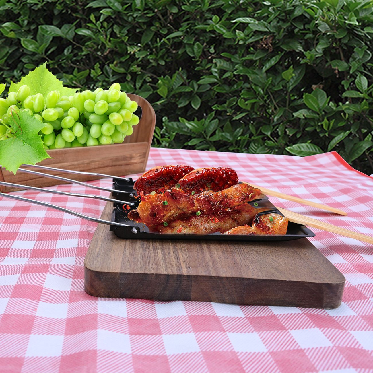 Casativo Raclettepfännchen Grillpfännchen für Raclette & BBQ antihaft Hitzebeständig bis 260°C, Carbonstahl (Set, 6-tlg., 2er-Set & 6er-Set), klappbarer Griff, inkl. Holzspatel, spülmaschinengeeignet