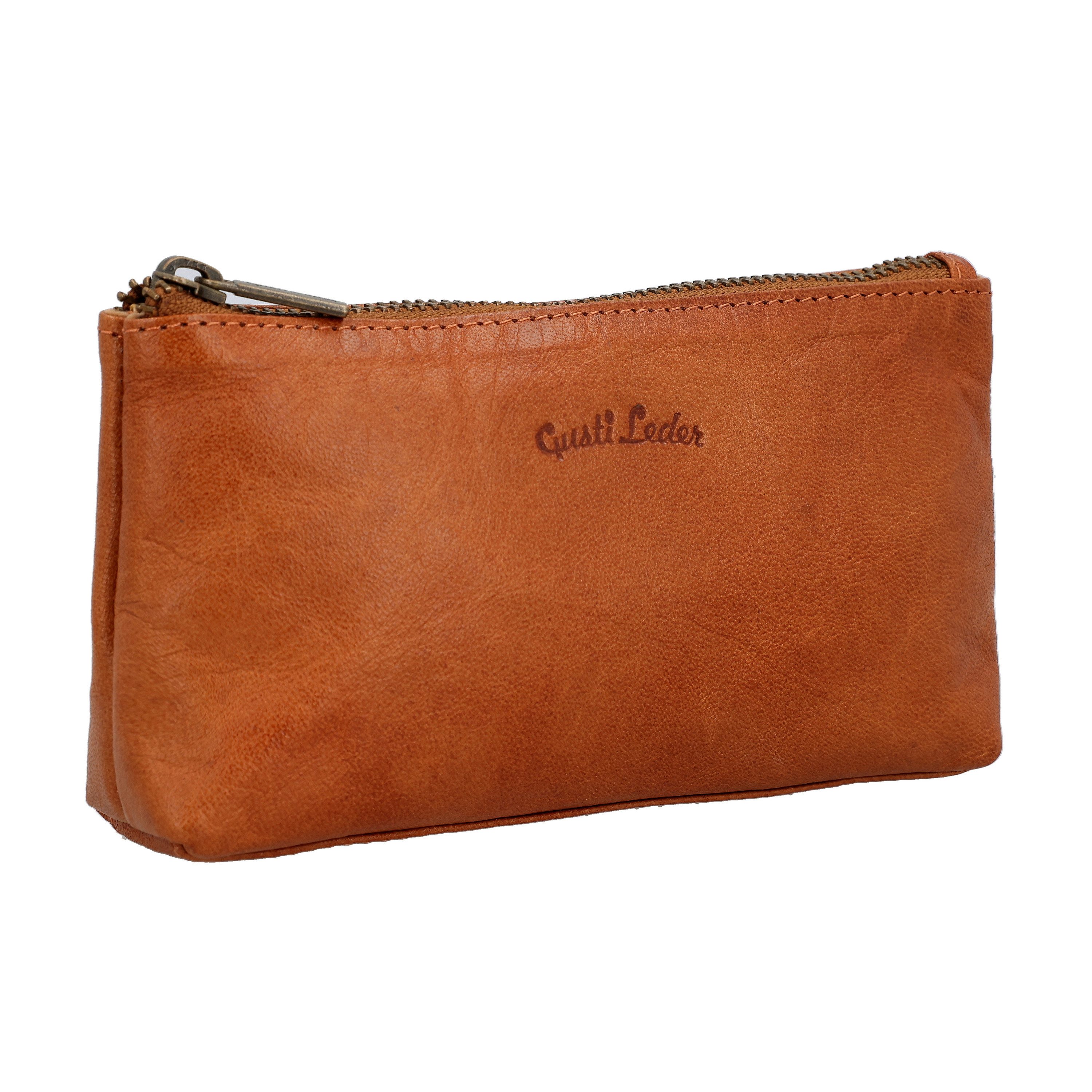 Gusti Leder Kulturbeutel Gusti Leder washbag Fre (1-tlg)