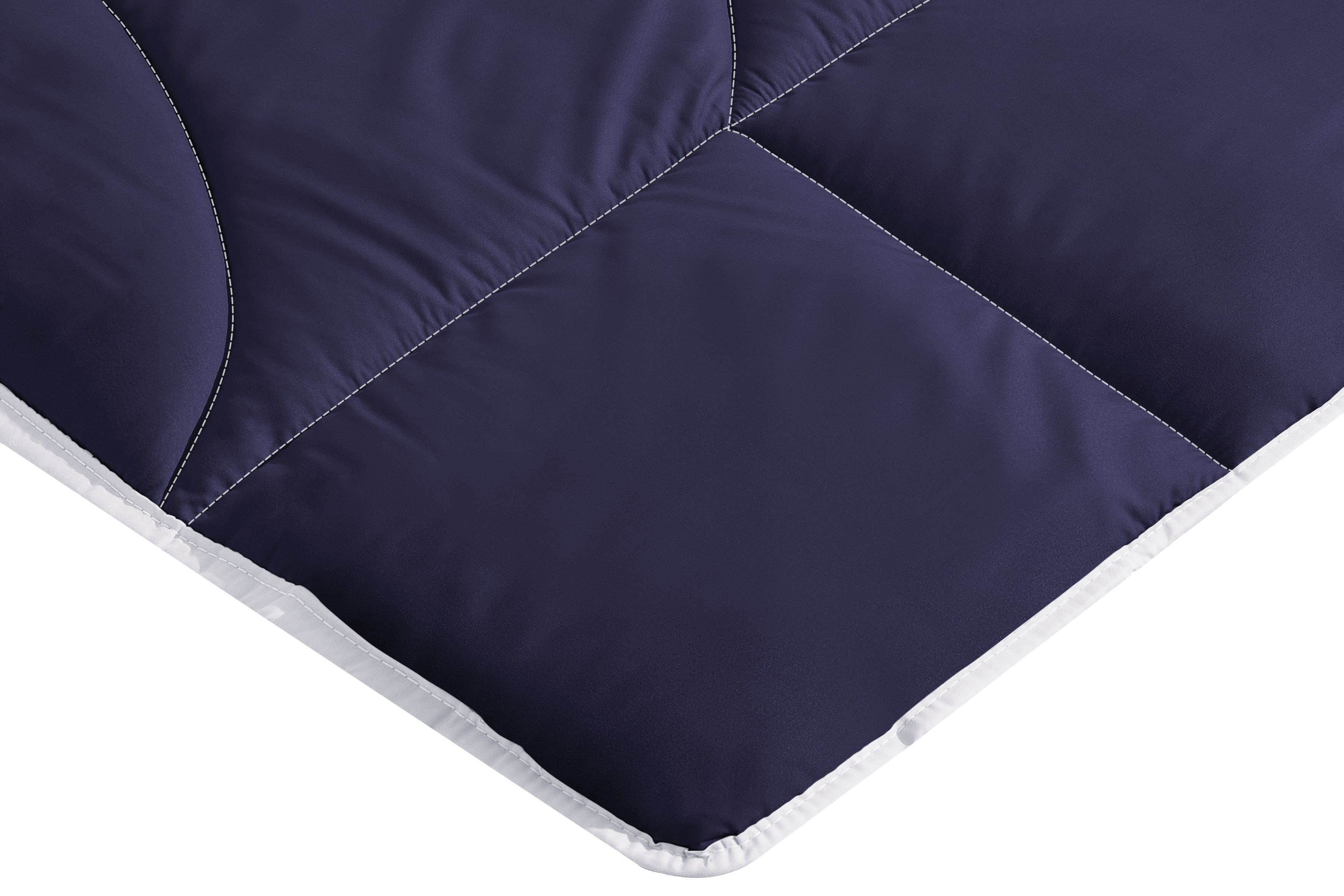 OTTO home Microfaserbettdecke Microlux, Bettdecke 135x200 cm und Übergrößen bis 240x220cm, Füllung: Feuchtigkeitsregulierende 3D Klimafaser (Polyester), Bezug: Microfaser-Feinbatist, fest versteppter Bezug - keine Bettwäsche nötig, Sommer, Winter