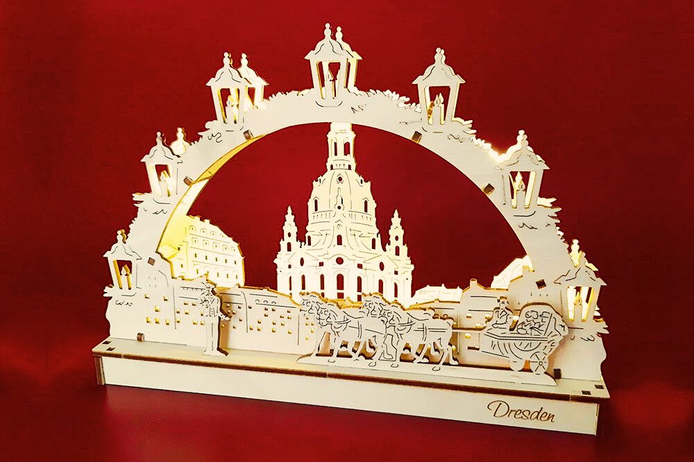 DeColibri LED Schwibbogen LED Schwibbogen Bausatz - Dresdner Frauenkirche Dresden, Batterie, Holzkunst aus Sachsen
