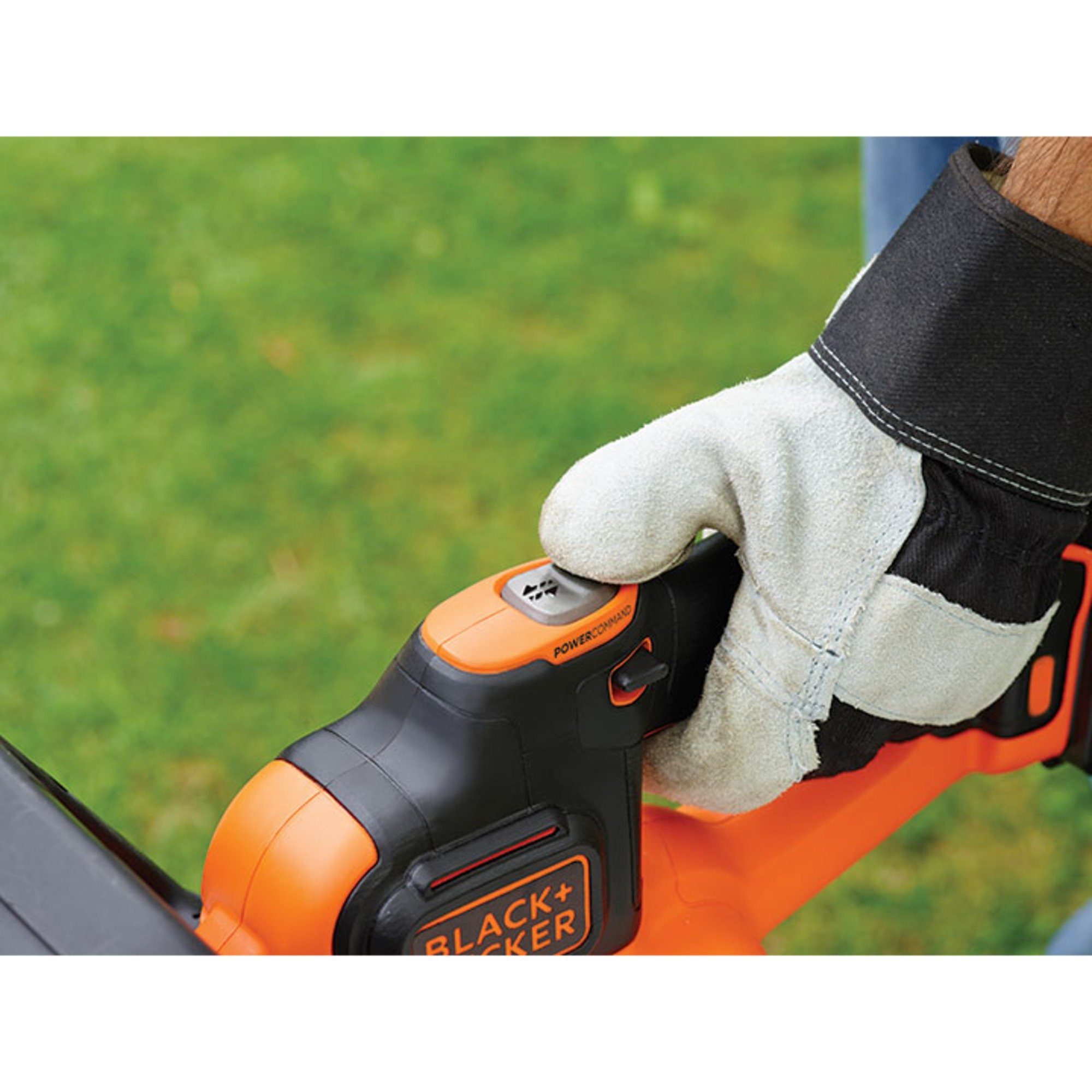 Black + Decker Akku-Heckenschere BLACK+DECKER Akku-Heckenschere GTC18502PC, 18