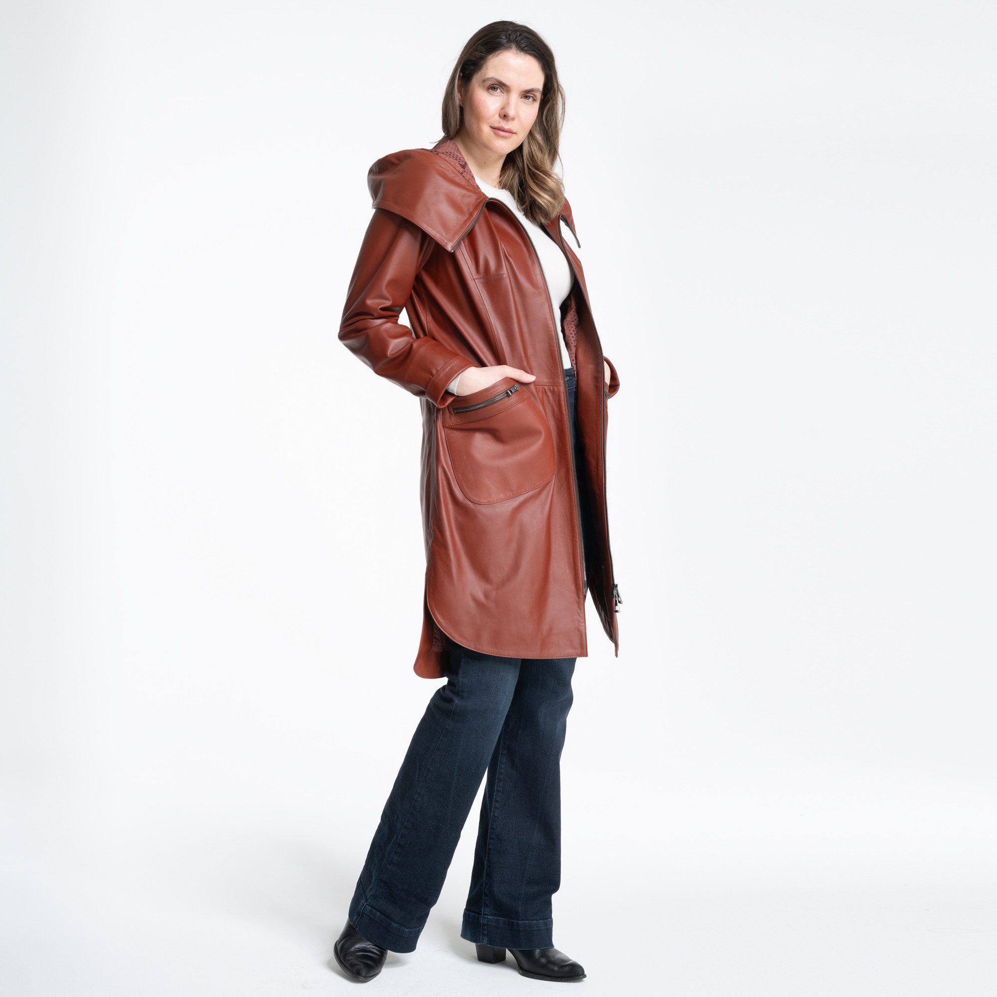 Mouflon Lederjacke Alina Echtleder-Mantel in moderner Long-Optik mit Kapuze.