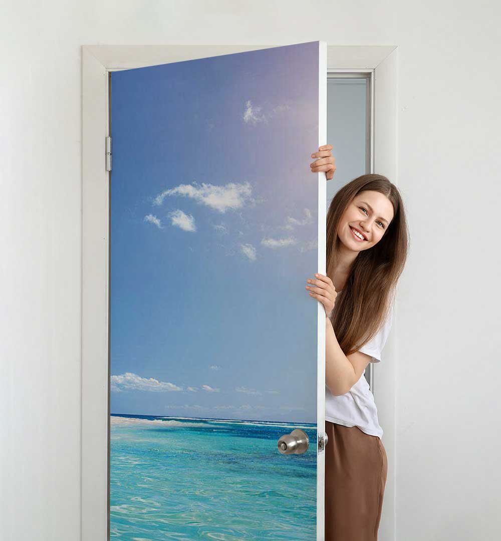 Thumbnail - MyMaxxi Dekorationsfolie Türtapete Türposter Türfolie selbstklebend Urlaubsort Palmen Strand, (Palmen Insel, 1St.}, Kleb...