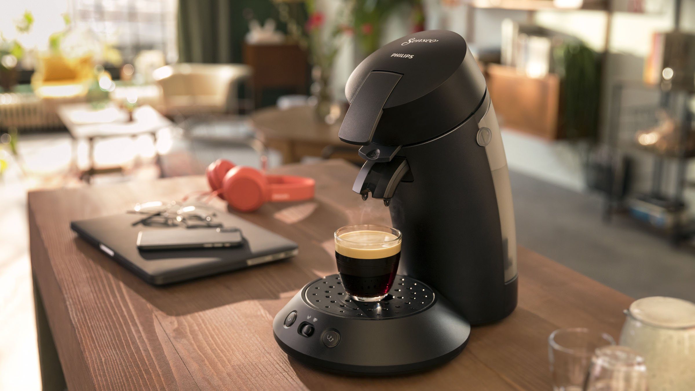 Philips Senseo Kaffeepadmaschine Plus mit Plastik CSA 210/60, aus 2 Original und 28% mattschwarz Kaffeespezialitäten, recyceltem