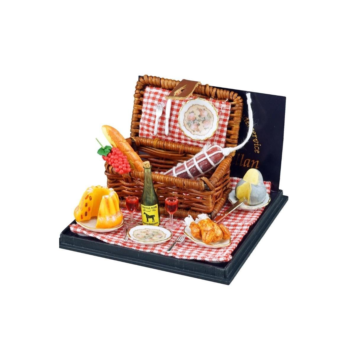 Miniatur Picknickkorb, Reutter Dekofigur 001.760/7 - Porzellan