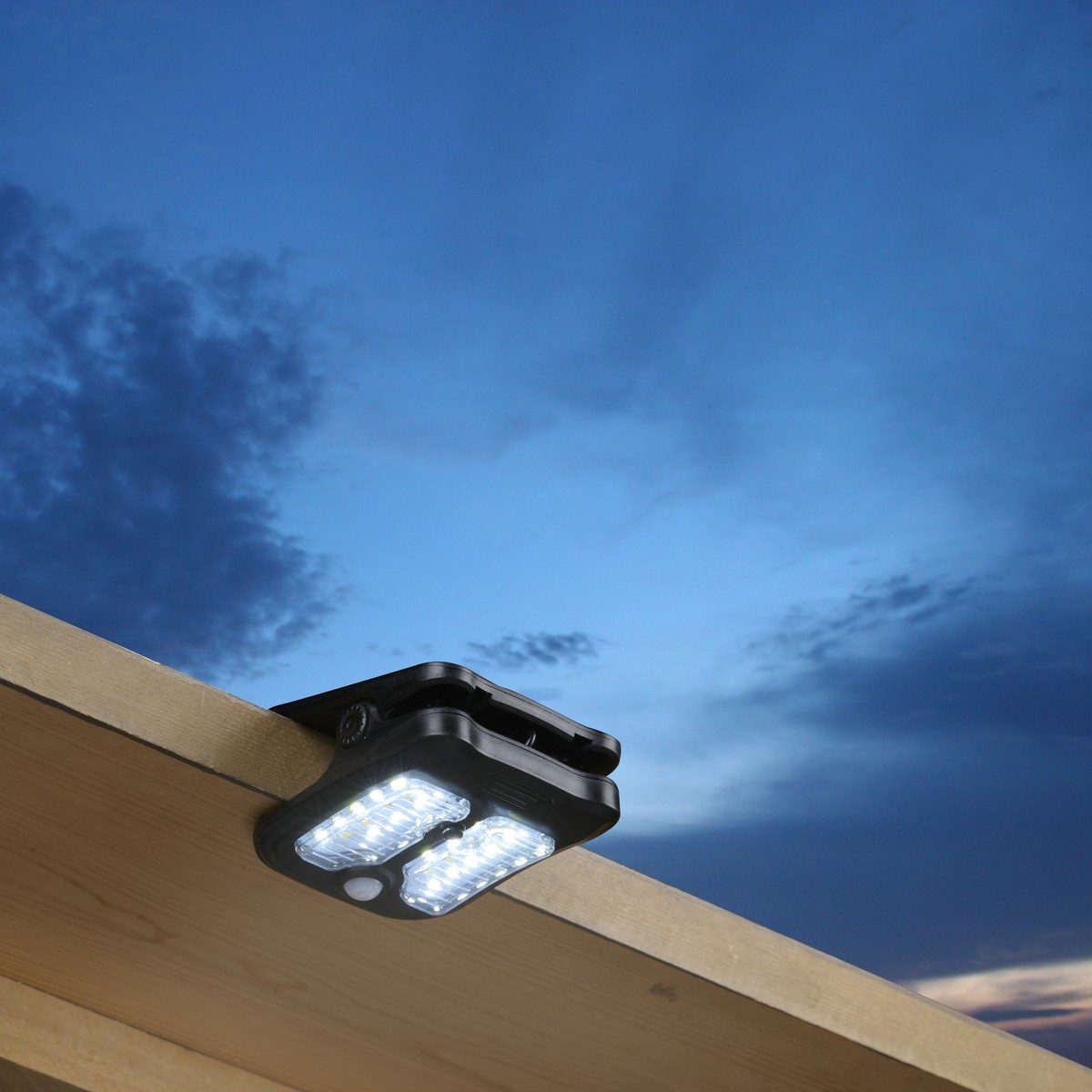 Grundig Wandleuchte Grundig Gartenleuchten Solar Clip