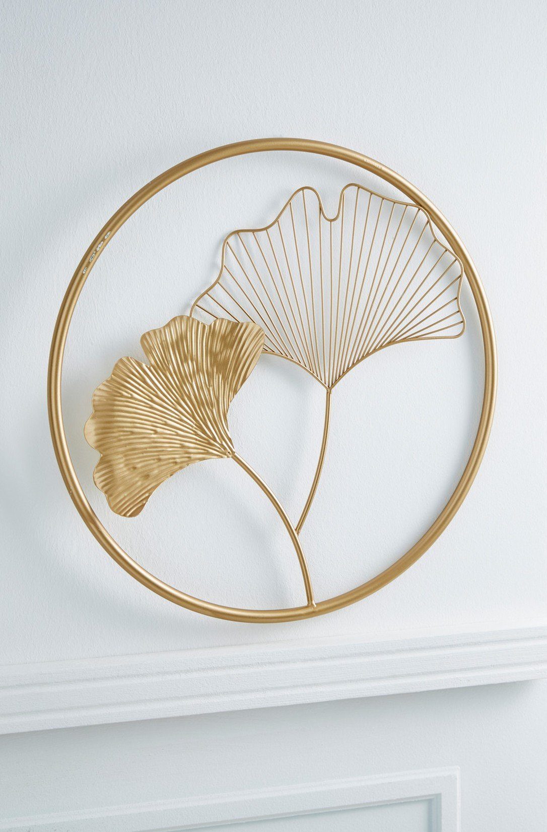 Dekoleidenschaft Wanddekoobjekt 3D Wandbild "Ginkgo" aus Metall, golden, rund, Ø 43 cm, Wandschmuck (1 St), Dekoobjekt, Metalldeko in gold