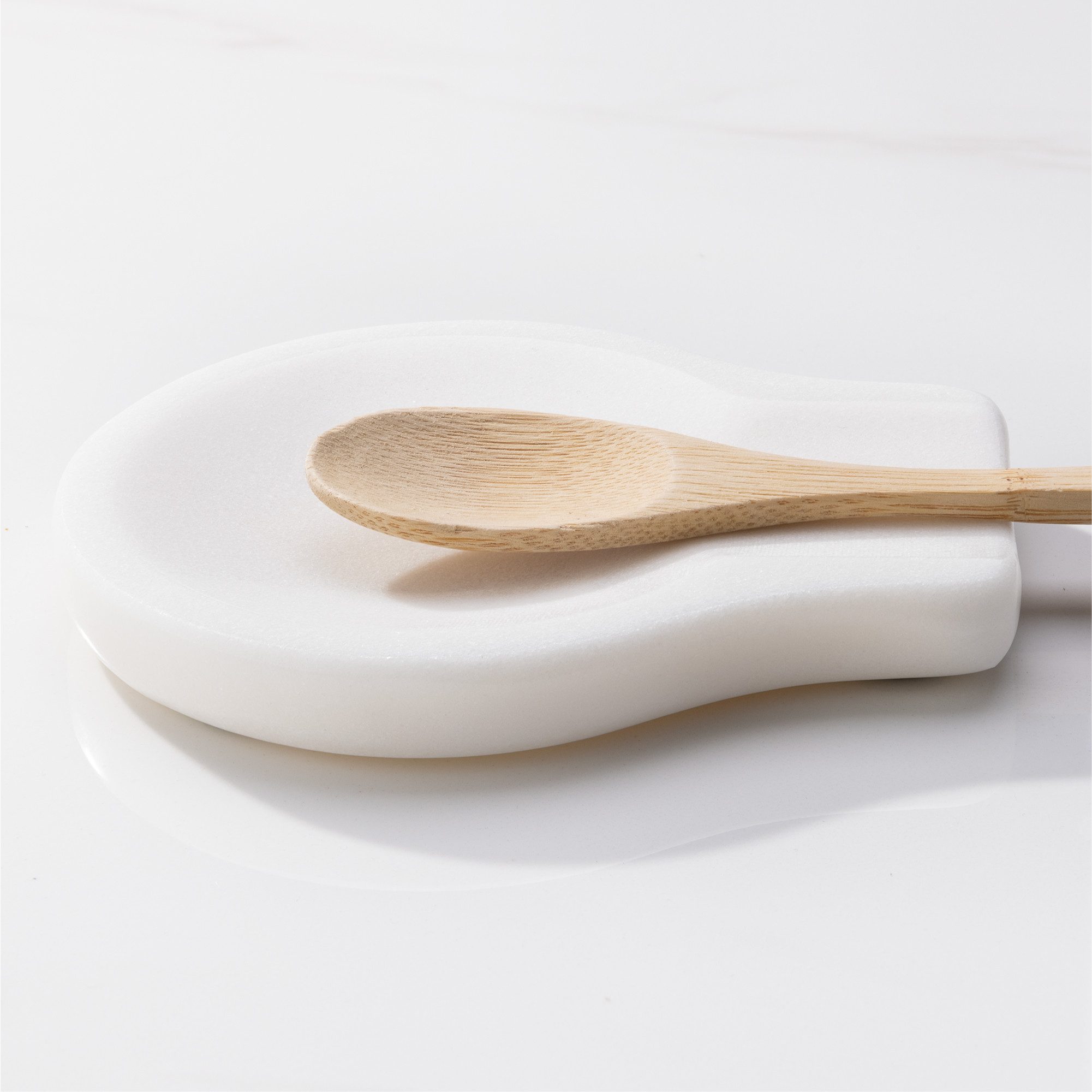 Navaris Besteck-Set Navaris 2x Löffelablage aus Marmor in Weiß - Utensilienhalter Küche - (2-tlg), Marmor