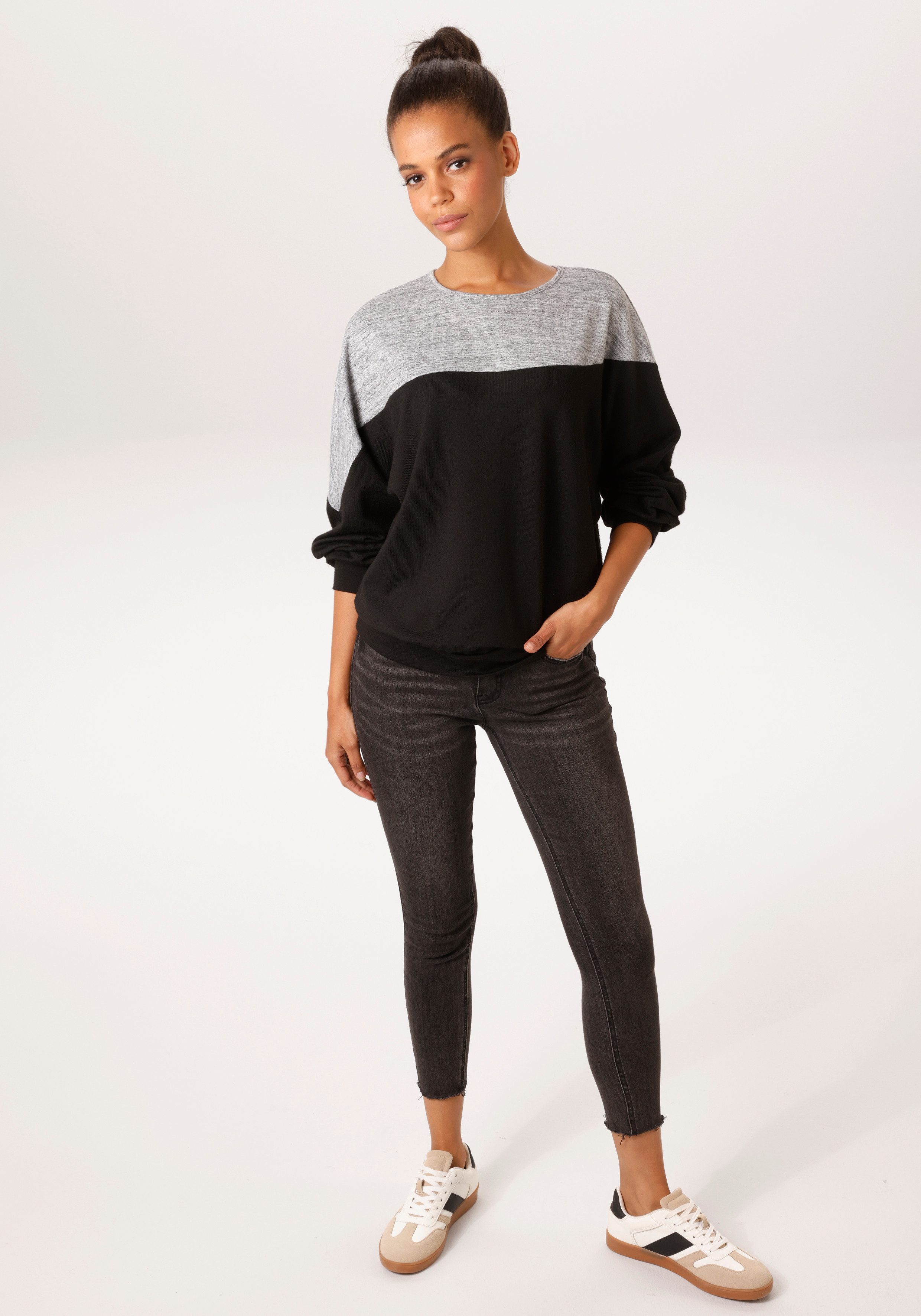 Aniston CASUAL Sweatshirt mit asymmetrischem Farbeinsatz – Bild 4 von 5