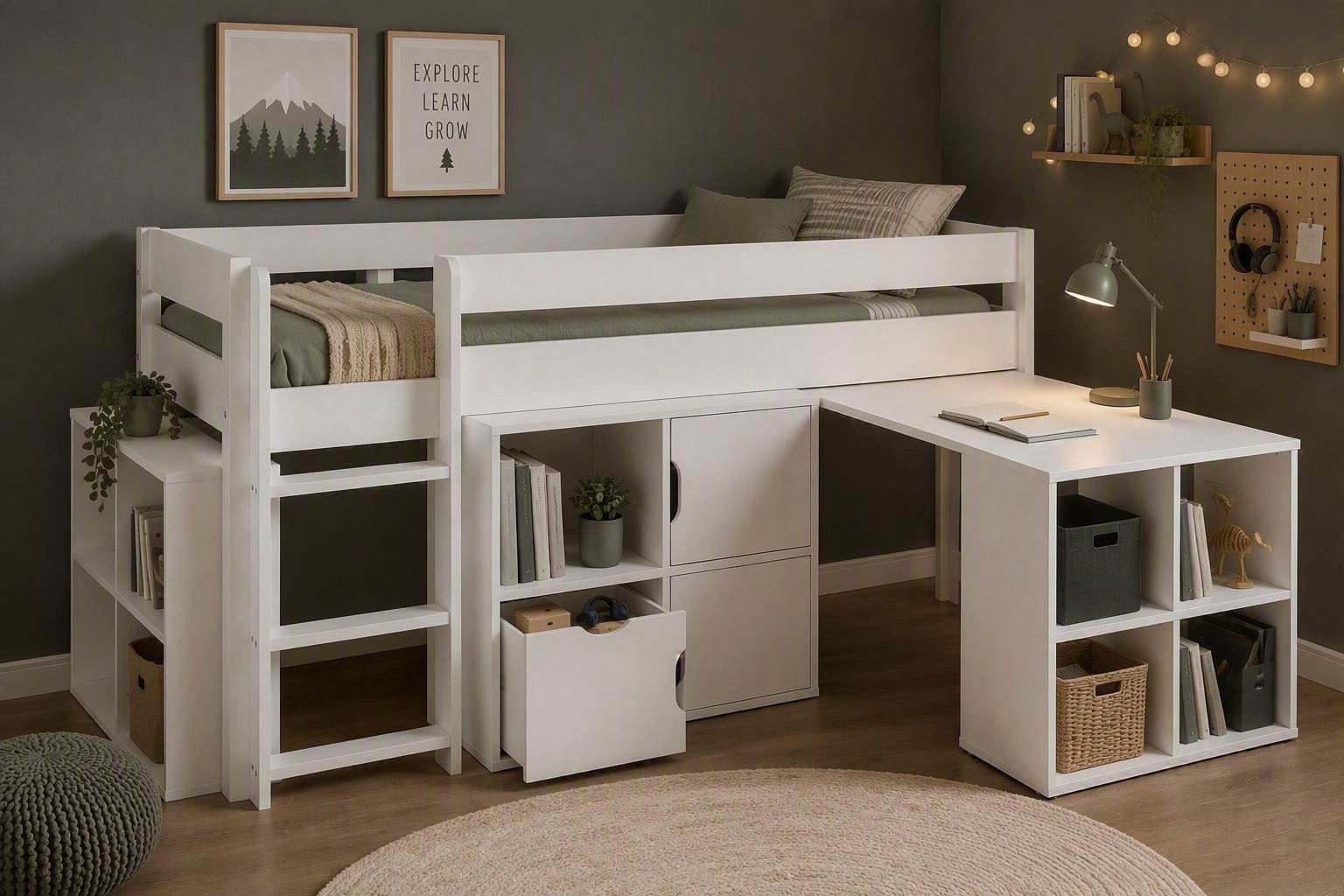 OTTO home Hochbett Robin, Massivholz, Schreibtisch & Stauraum, seitenverkehrt montierbar (Liegefläche 90x200cm) FSC®-Kiefer, ausziehbarer Tisch, 2 Kommoden & flexible Montage