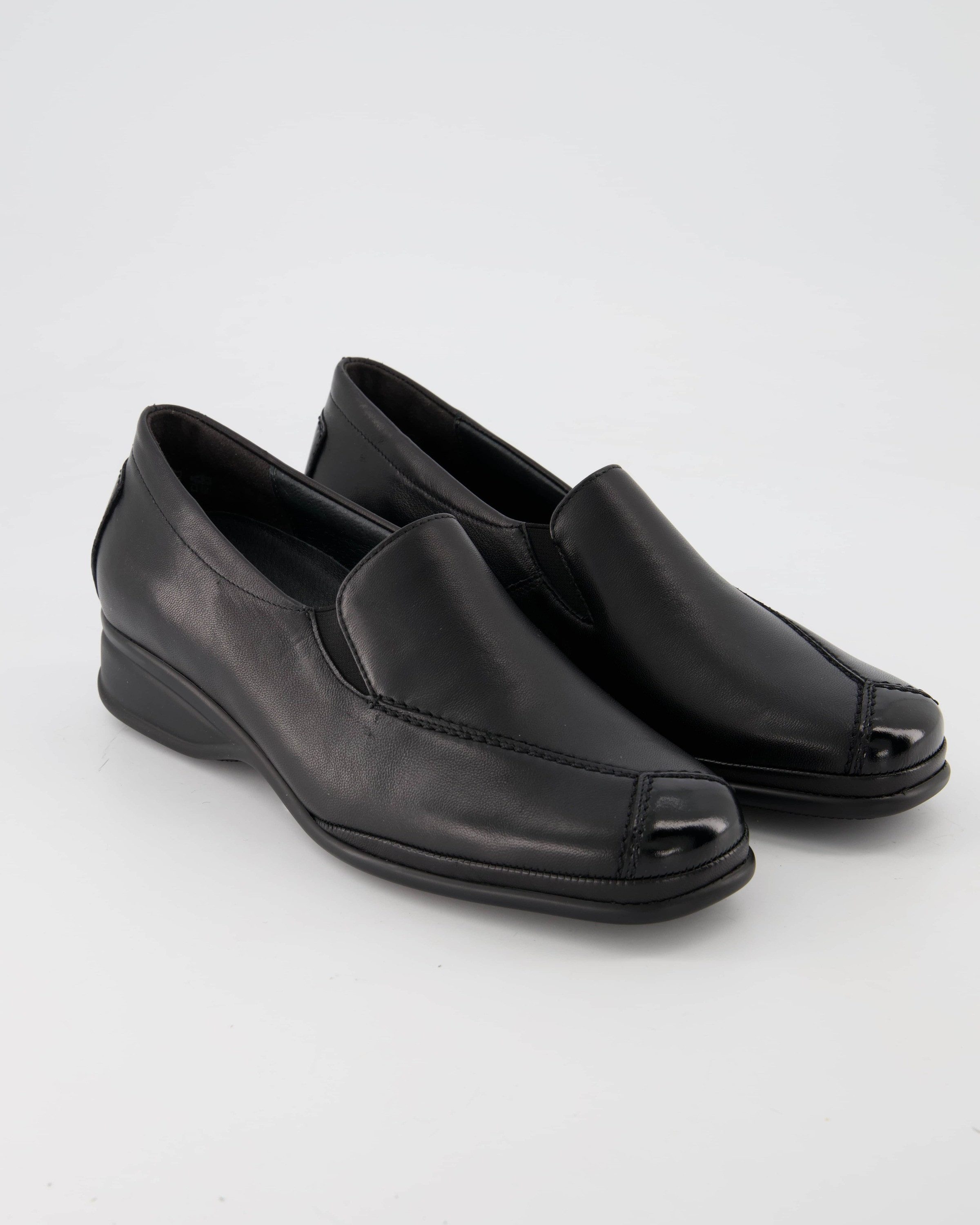 RIA Slipper