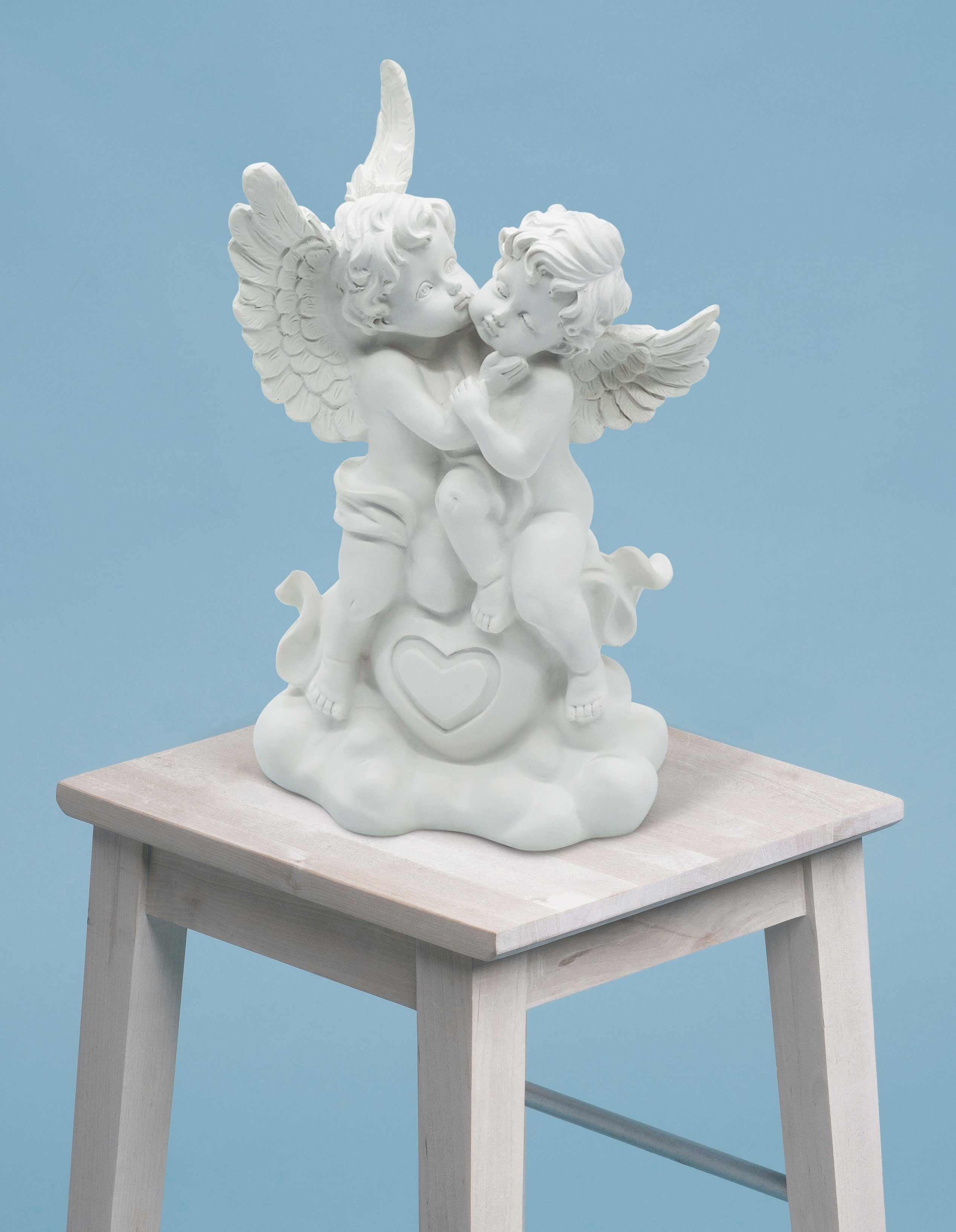 großes weiß Engelfigur Engelpaar 25 Feinknick in Herz, Marmorit hochwertigem cm Mit aus