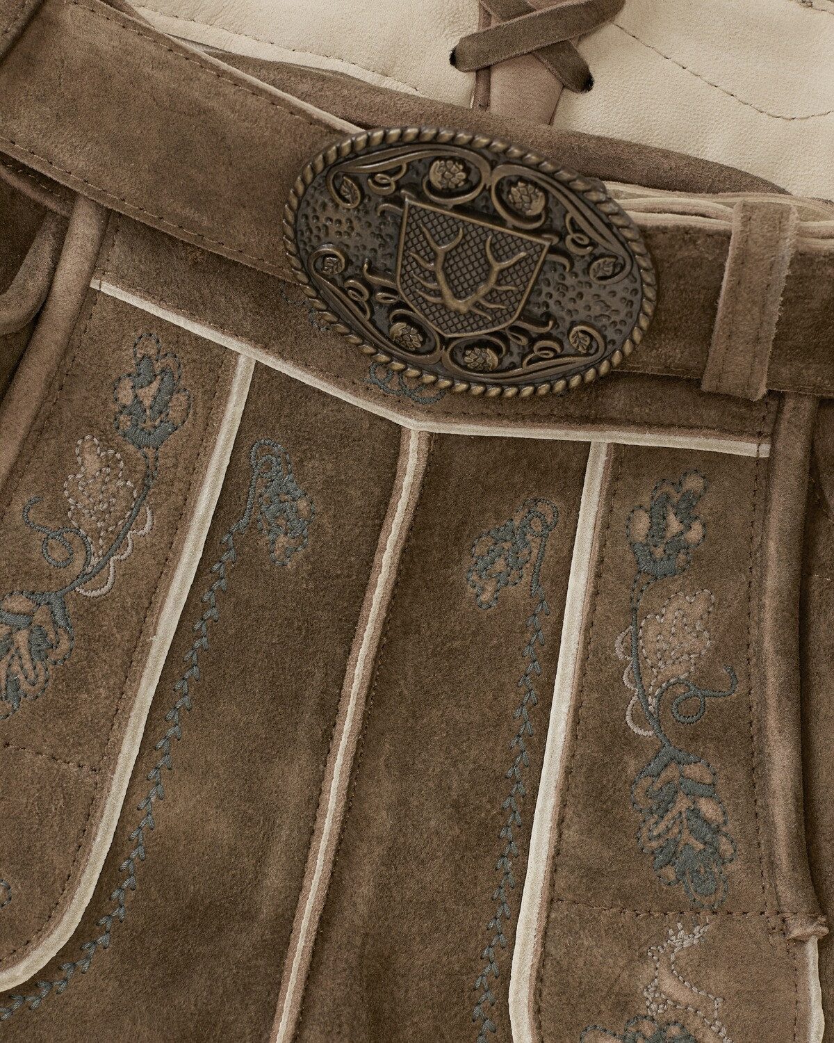KRÜGER BUAM Trachtenlederhose Kurze Lederhose mit Gürtel