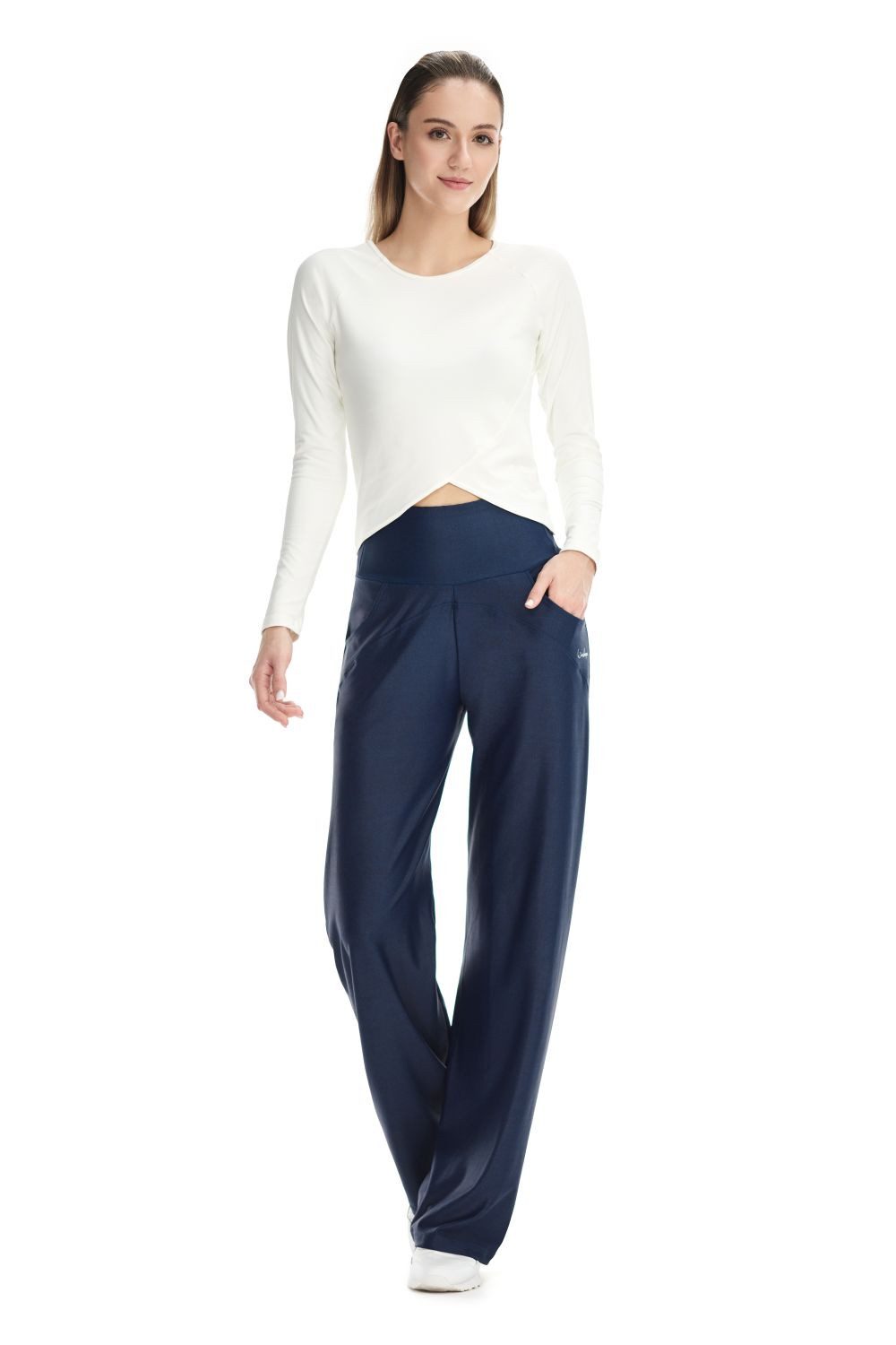 Winshape Langarmshirt Cropped Functional Light and Soft Overlap-Applikation