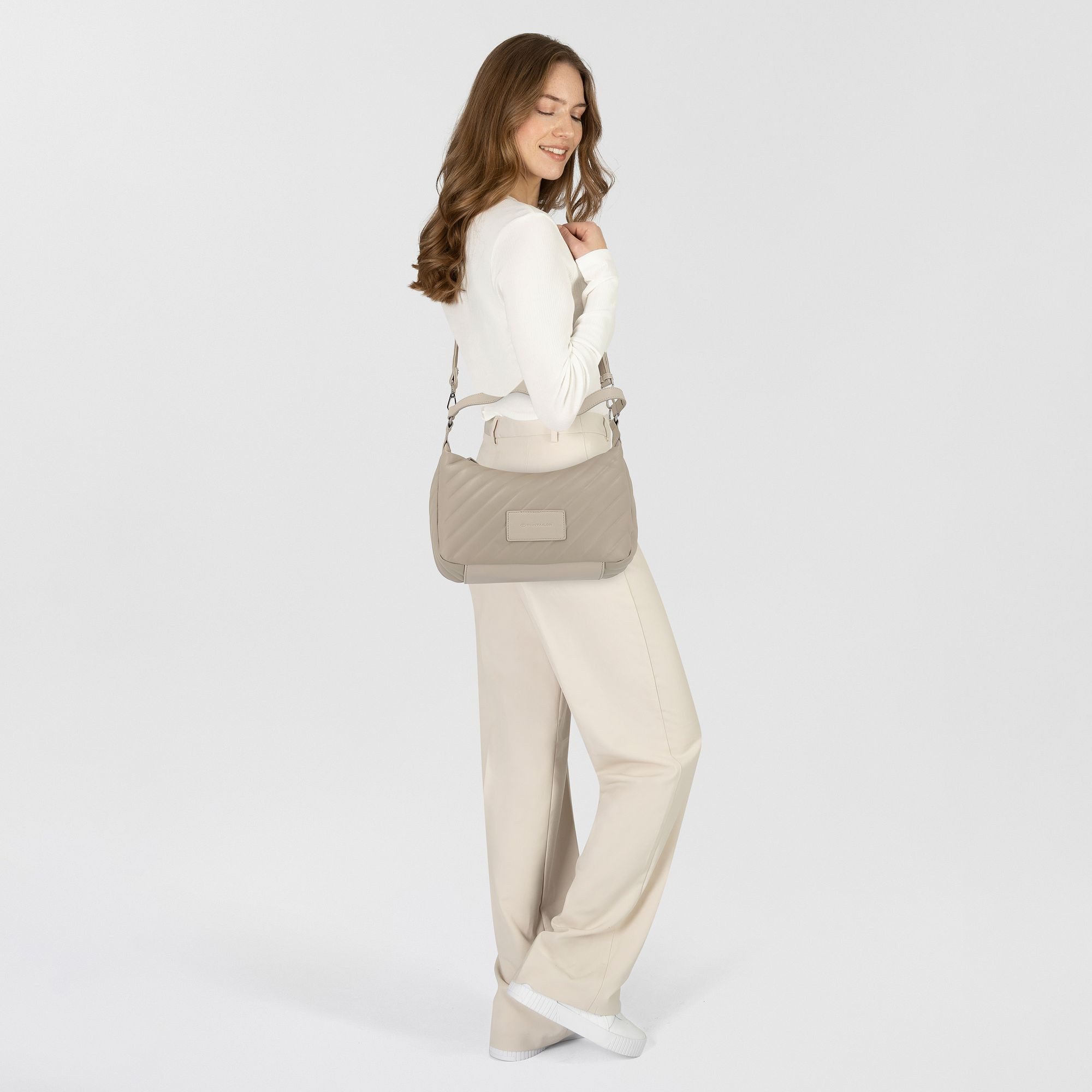 TOM TAILOR Schultertasche Mirela, Polyurethan