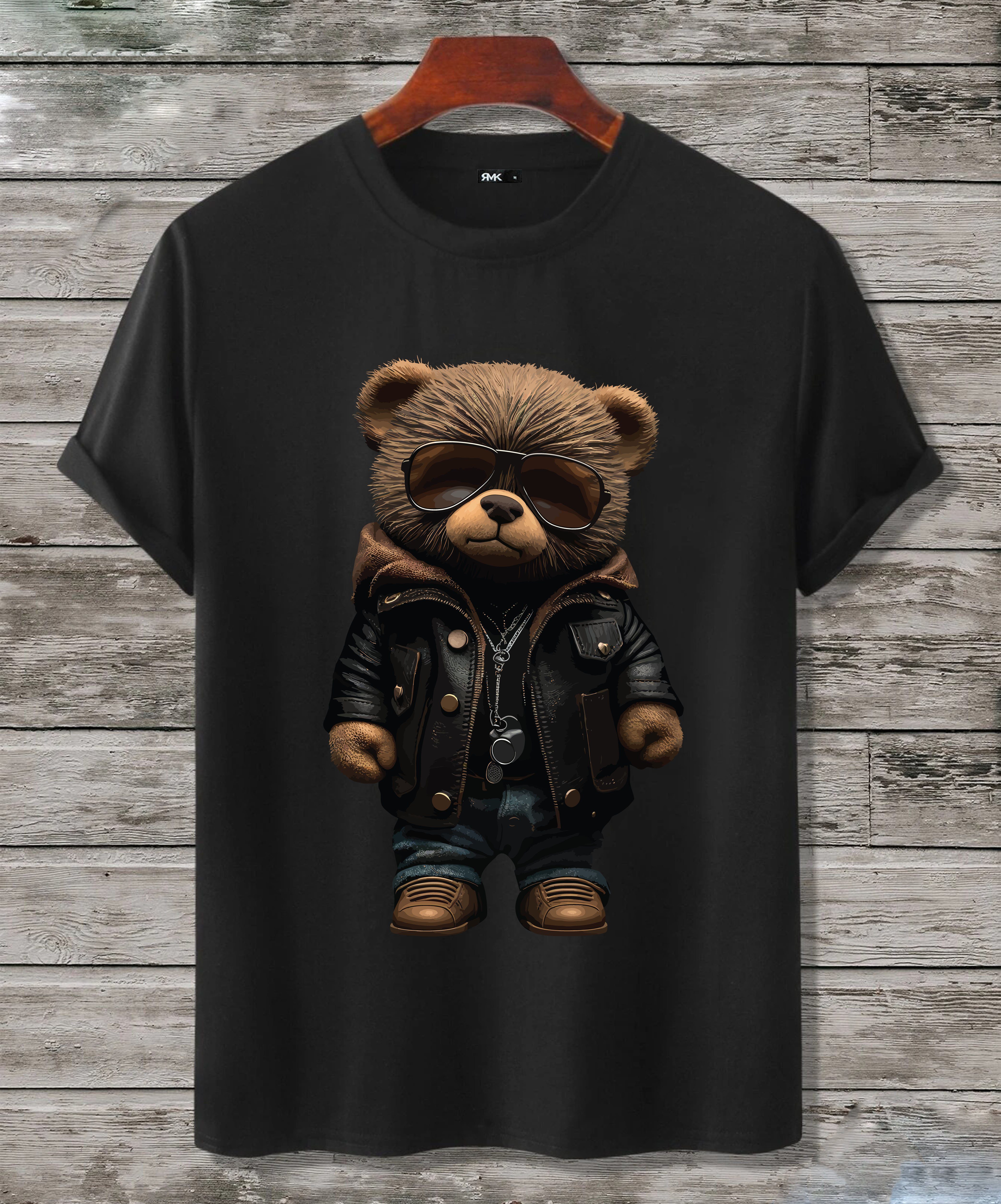 RMK T-Shirt Herren Shirt Rundhals Basic Druck (Teddybär Sonnenbrille Lederjacke) in Unifarbe, mit lizenziertem Print, aus Baumwolle Schwarz