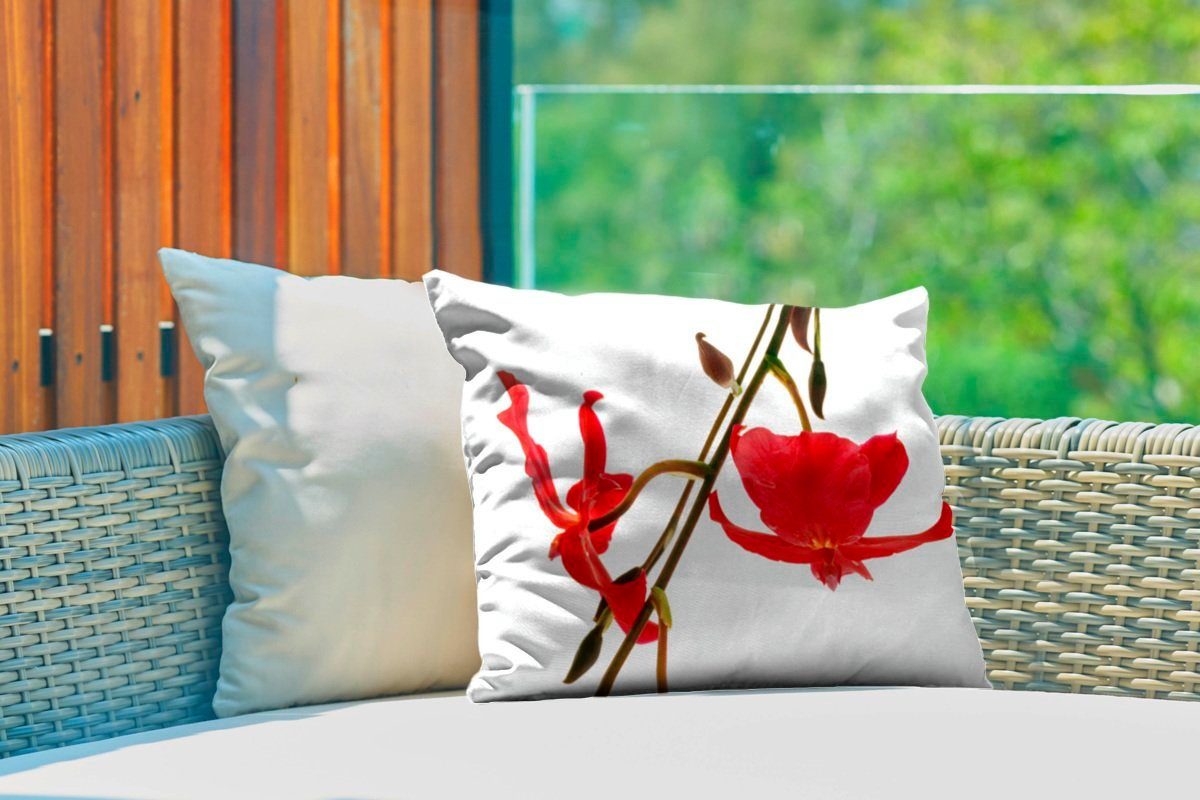 MuchoWow Dekokissen Zwei rote Orchideen vor einem Hintergrund, Dekokissenbezug, Polyester, Kissenhülle weißen Outdoor-Dekorationskissen