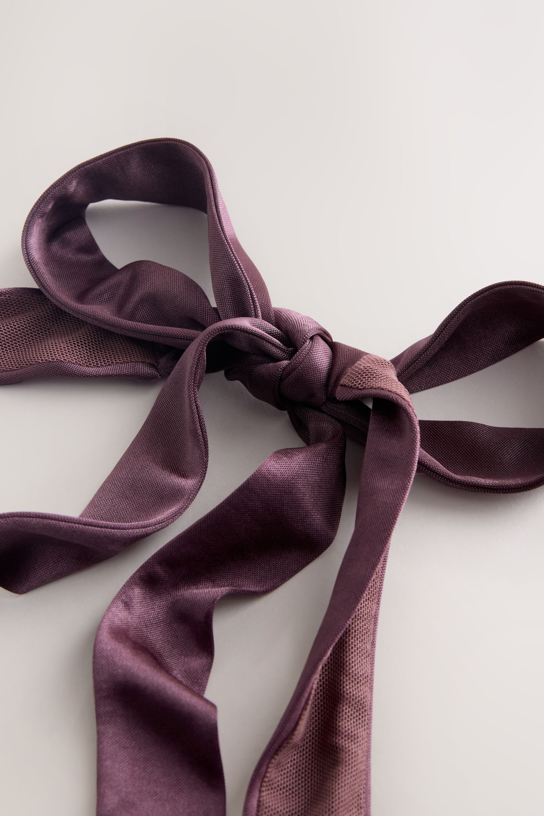 Next Kurzarmbluse Satin-Neckholder-Top (1-tlg)