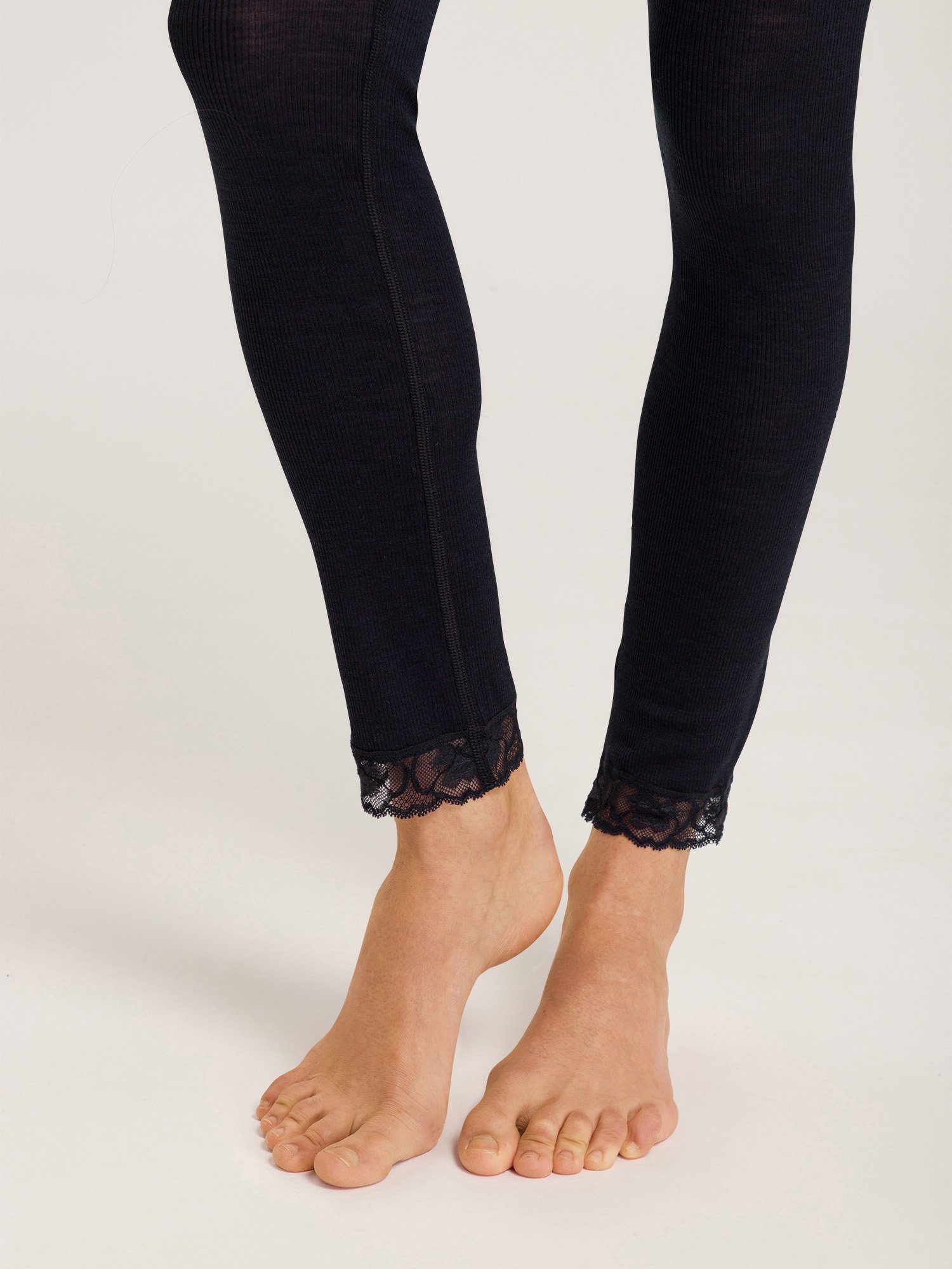 Hanro Leggings Woolen Lace black