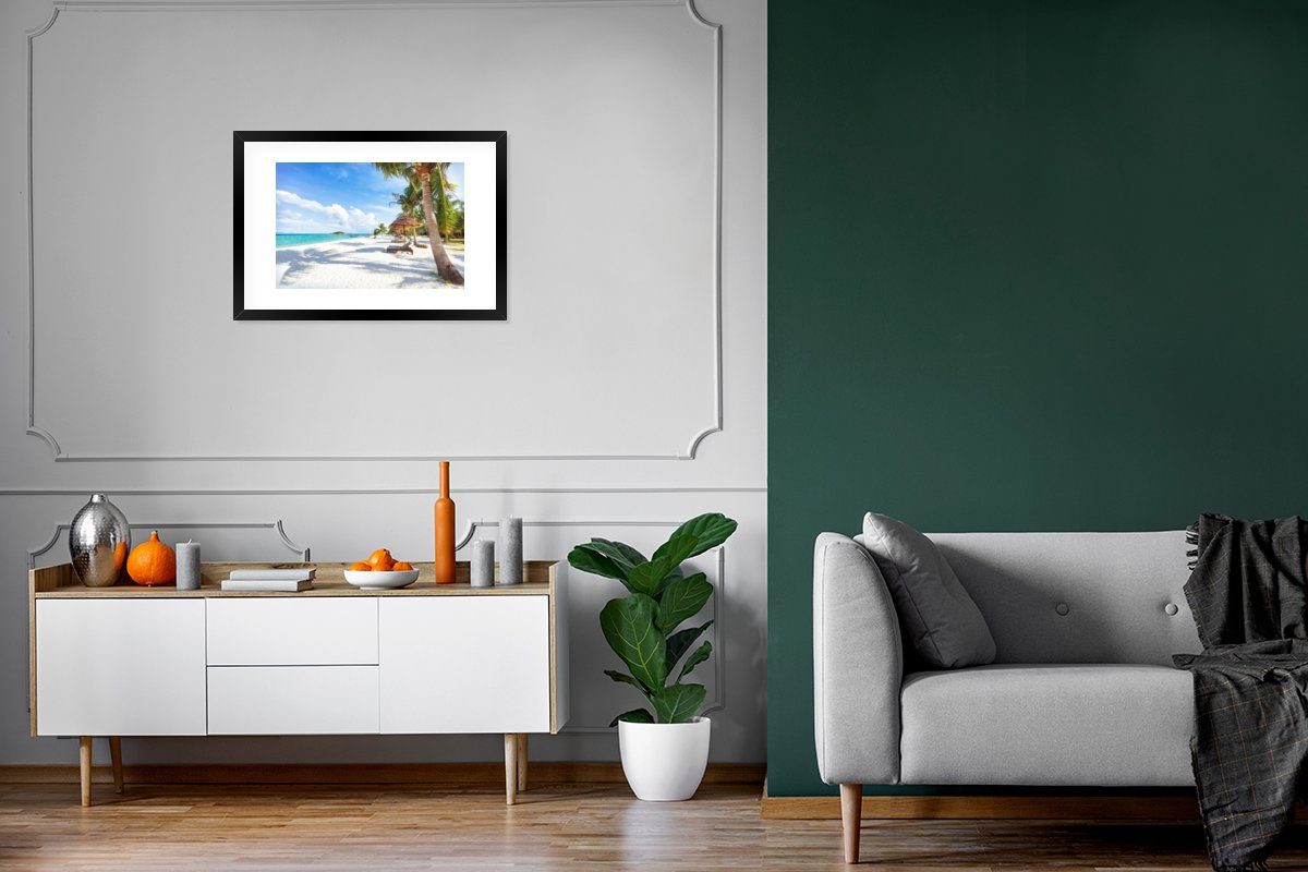 MuchoWow Meer Rahmen, Strand mit St), - Gerahmtes Palmen, - (1 Poster, Poster Schwarzem Kunstdruck, Bilderrahmen
