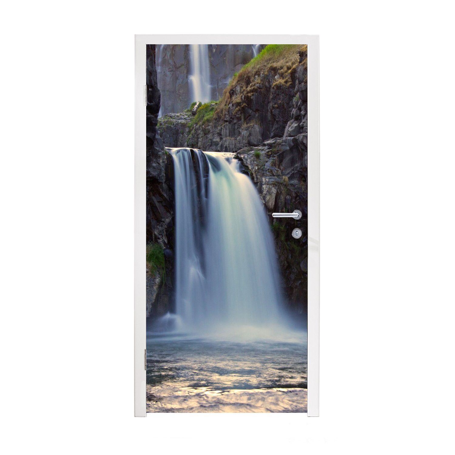 Wasser Türaufkleber, - Türtapete Tür, St), Fototapete - bedruckt, MuchoWow (1 75x205 für cm Wasserfall Matt, Felsen,