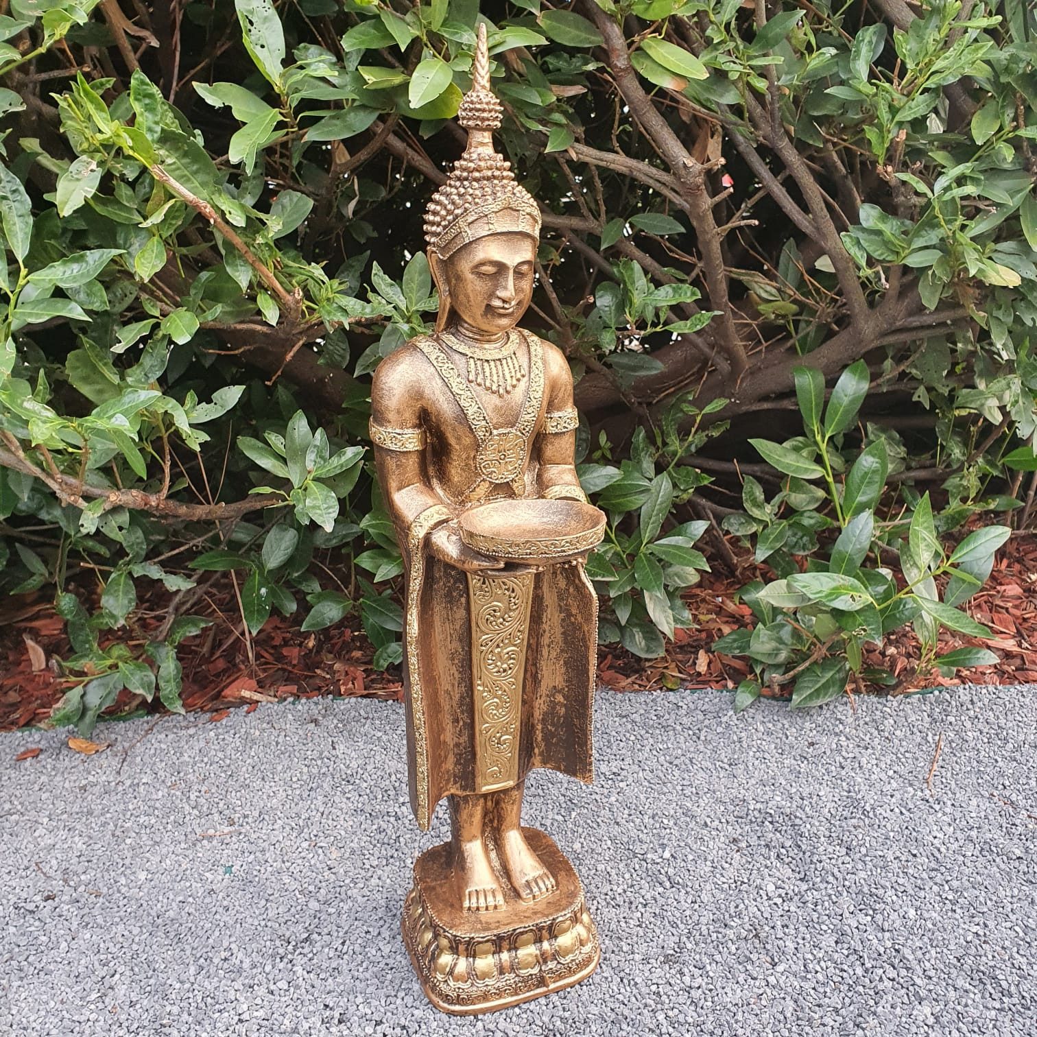 Aspinaworld Gartenfigur Tempelwächter Buddha Figur mit günstig online kaufen