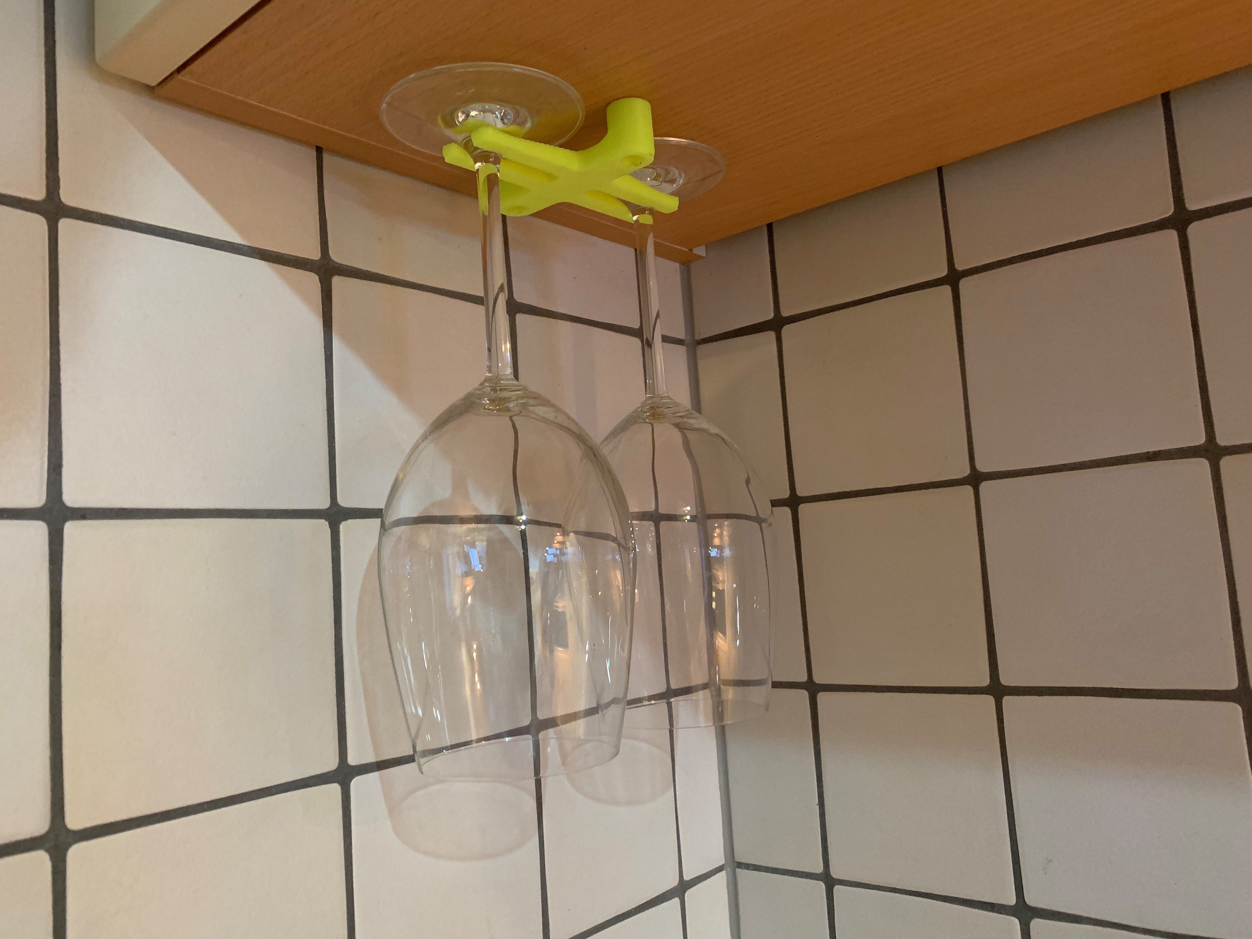 eXODA Weinregal Gläser aufhängen mit Weinglashalter Decke Schiene, Aufbewahrung Ordnung Platzersparnis Dekoration Multifunktional 1-tlg.