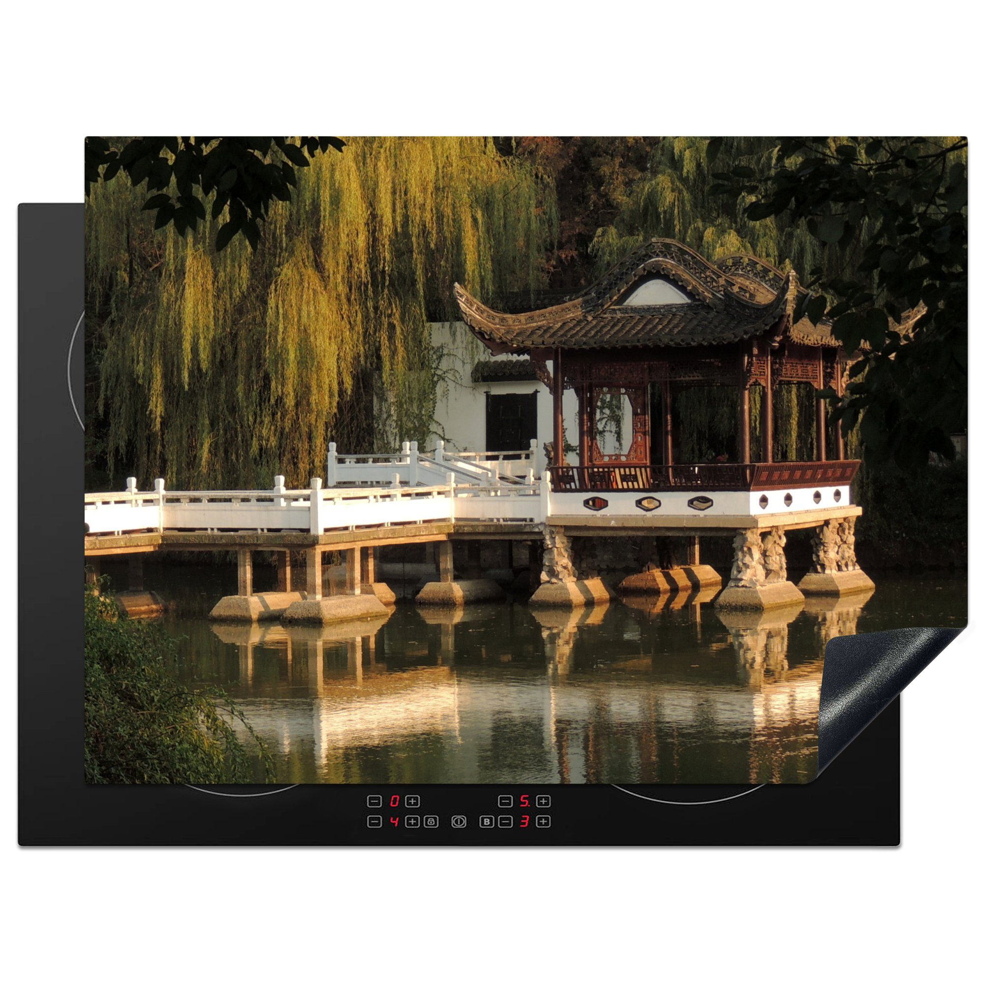 MuchoWow Herdblende-/Abdeckplatte Traditionelle chinesische Architektur in einem Park bei Hefei, Vinyl, (1 tlg), 70x52 cm, Mobile Arbeitsfläche nutzbar, Ceranfeldabdeckung