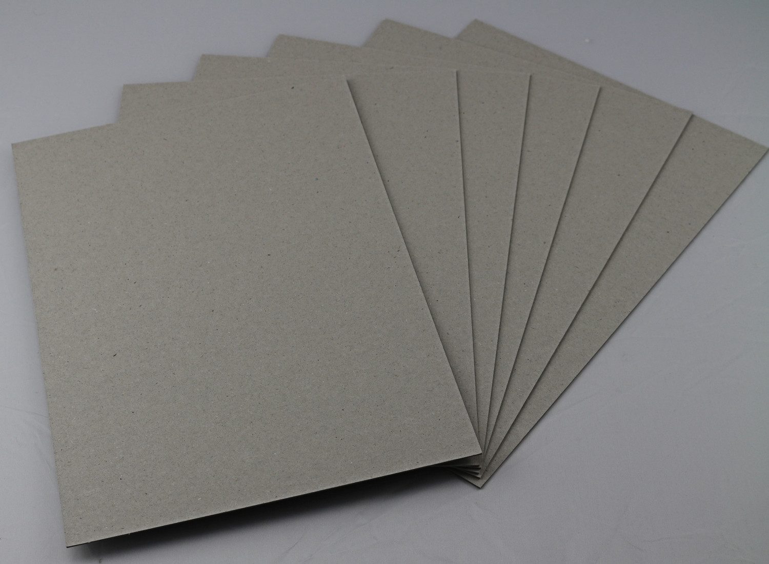 LYSCO Papierkarton Buchbinderpappe Graukarton 3,00mm DIN A1, DIN A2, DIN A3, DIN A4, DIN A5, DIN A6, DIN A7, DIN A8, DIN lang, Quadratisch