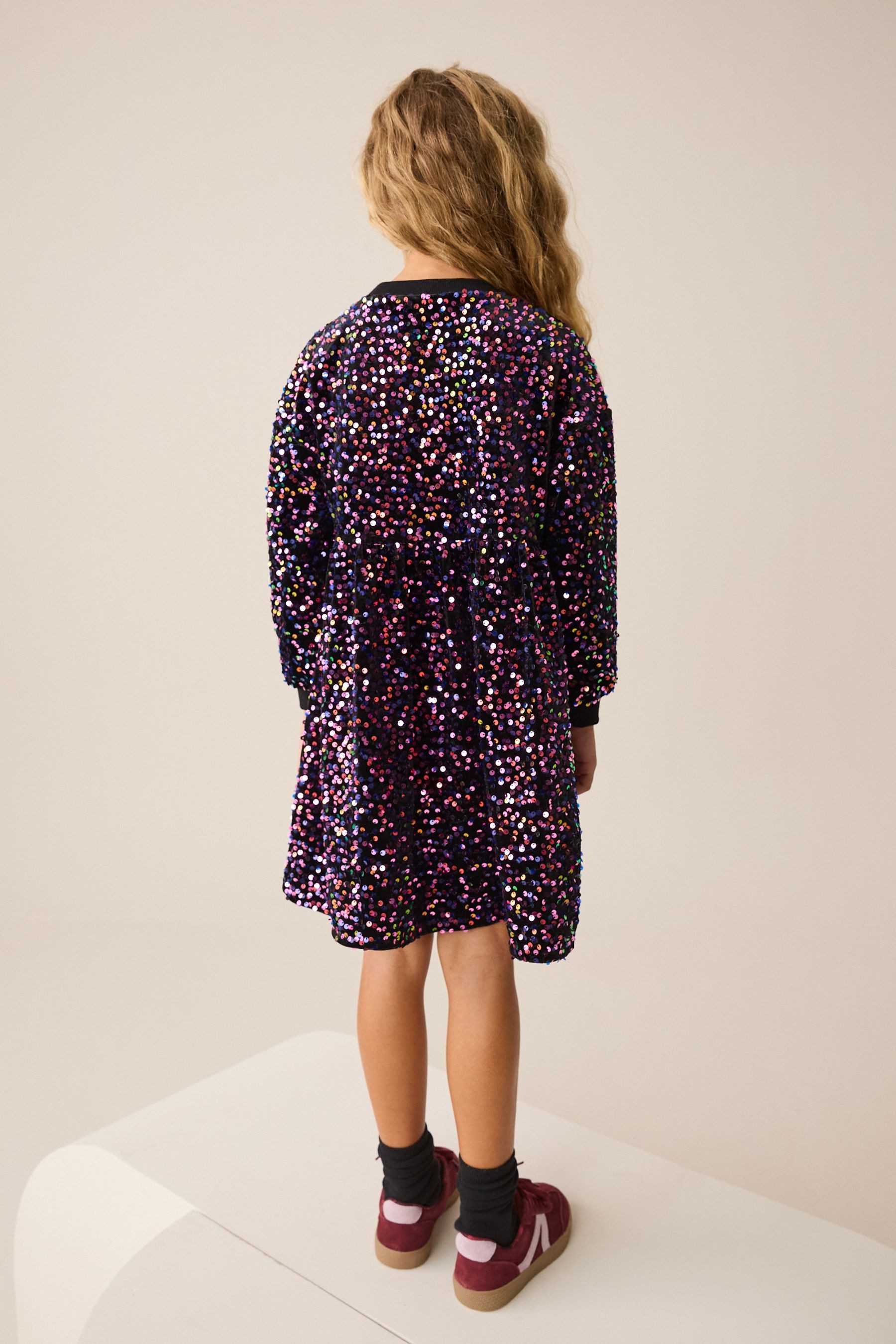 Next Strickkleid Paillettenkleid (1-tlg)