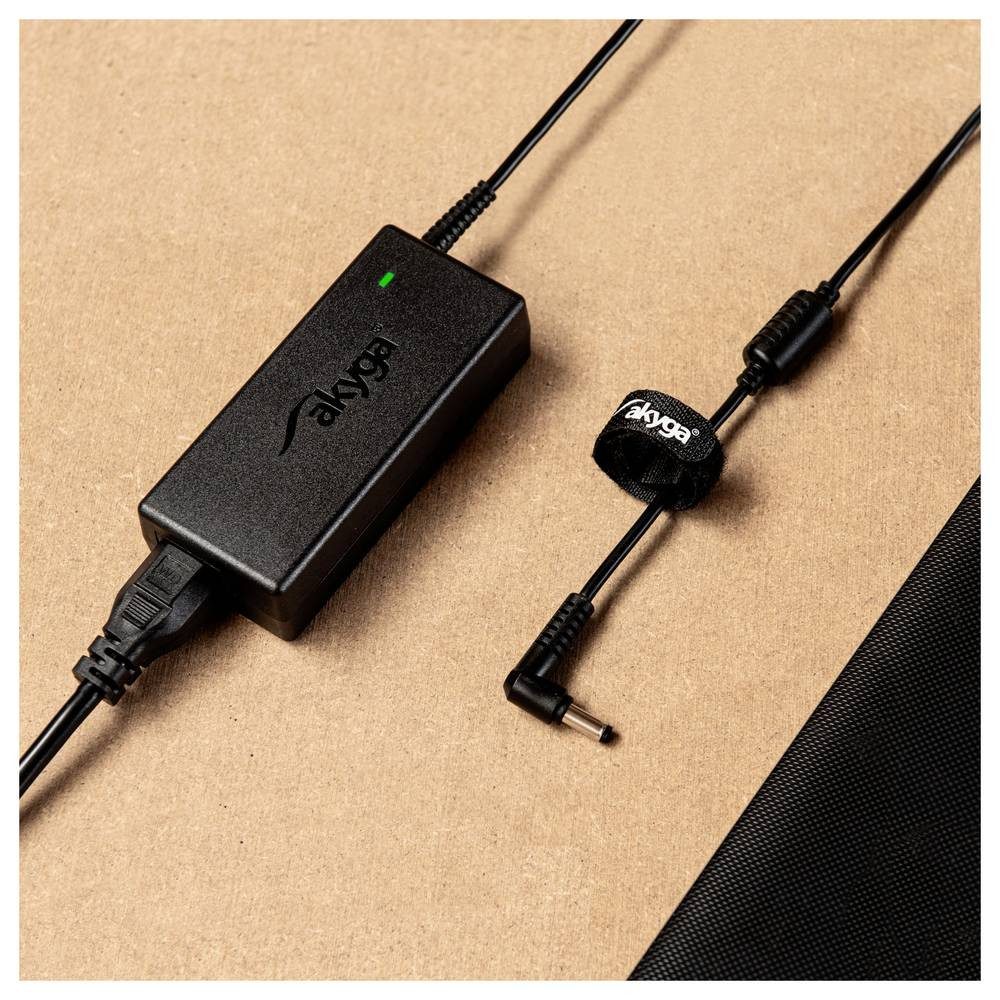 Akyga Power Supply 12V / 7.5A 90W 5.5 x 2.5 mm AK-ND-85 Notebook-Netzteil