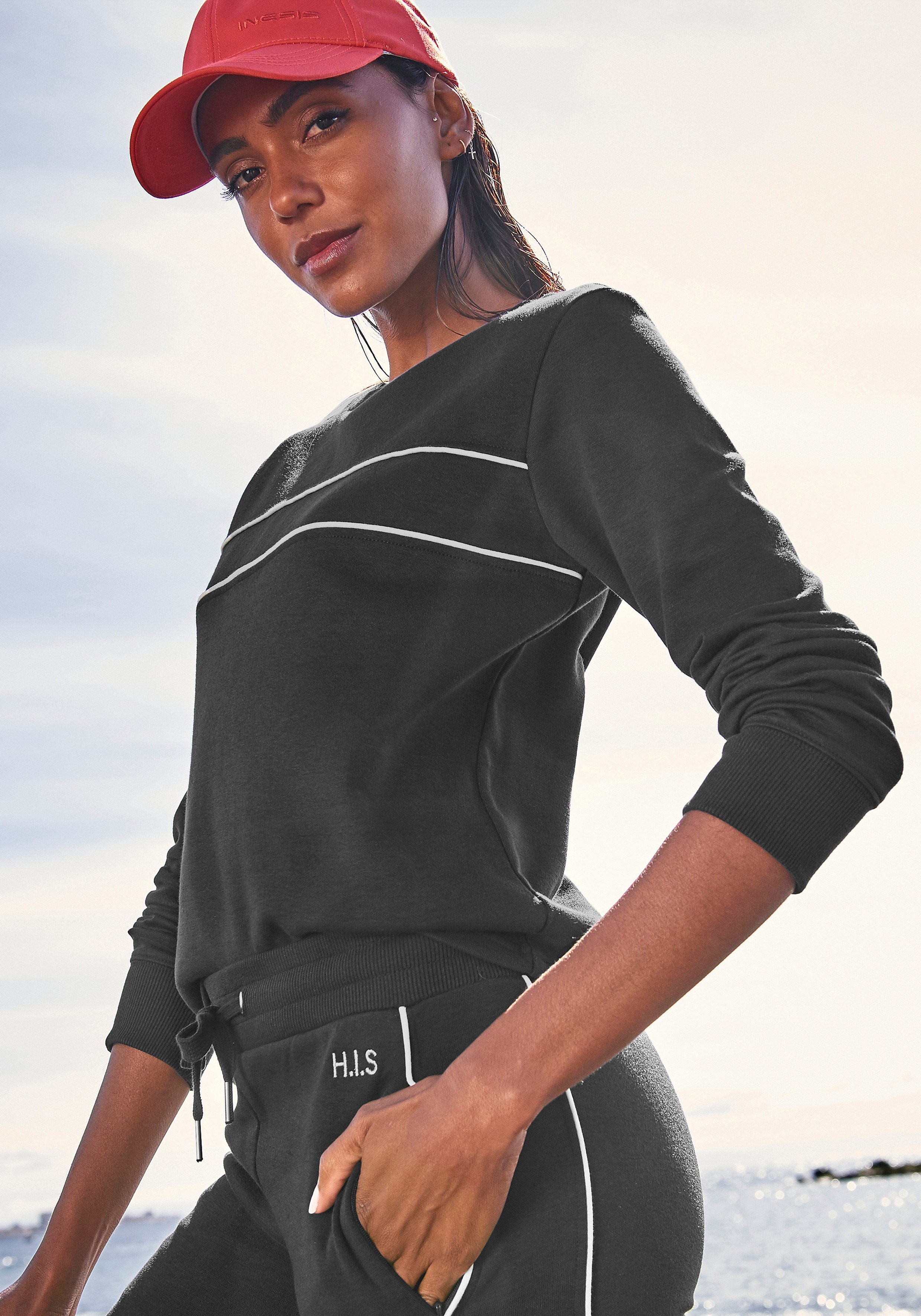 H.I.S Sweatshirt mit Piping auf der Brust, Loungeanzug marine