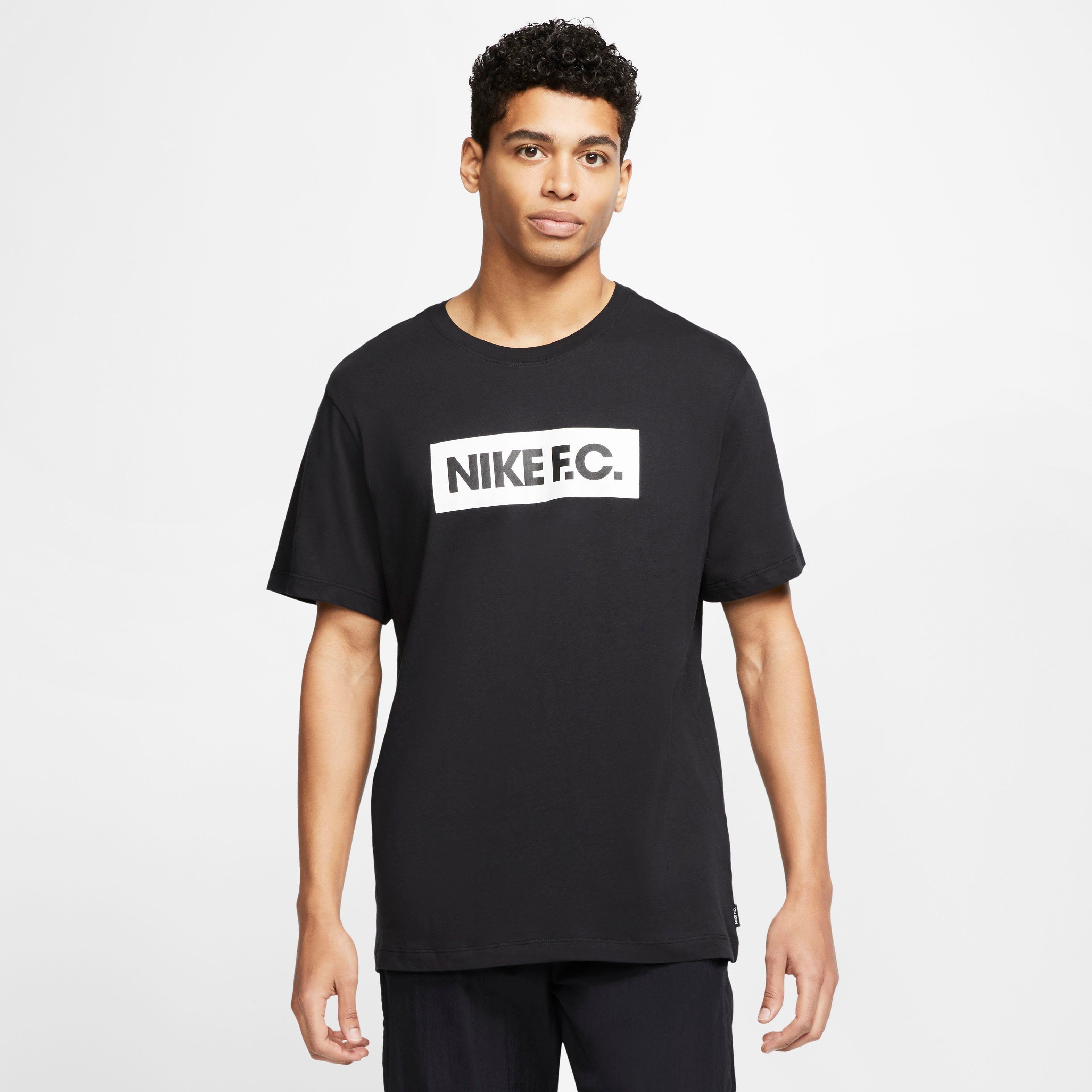 Herren T Shirt In Schwarz Online Kaufen Otto