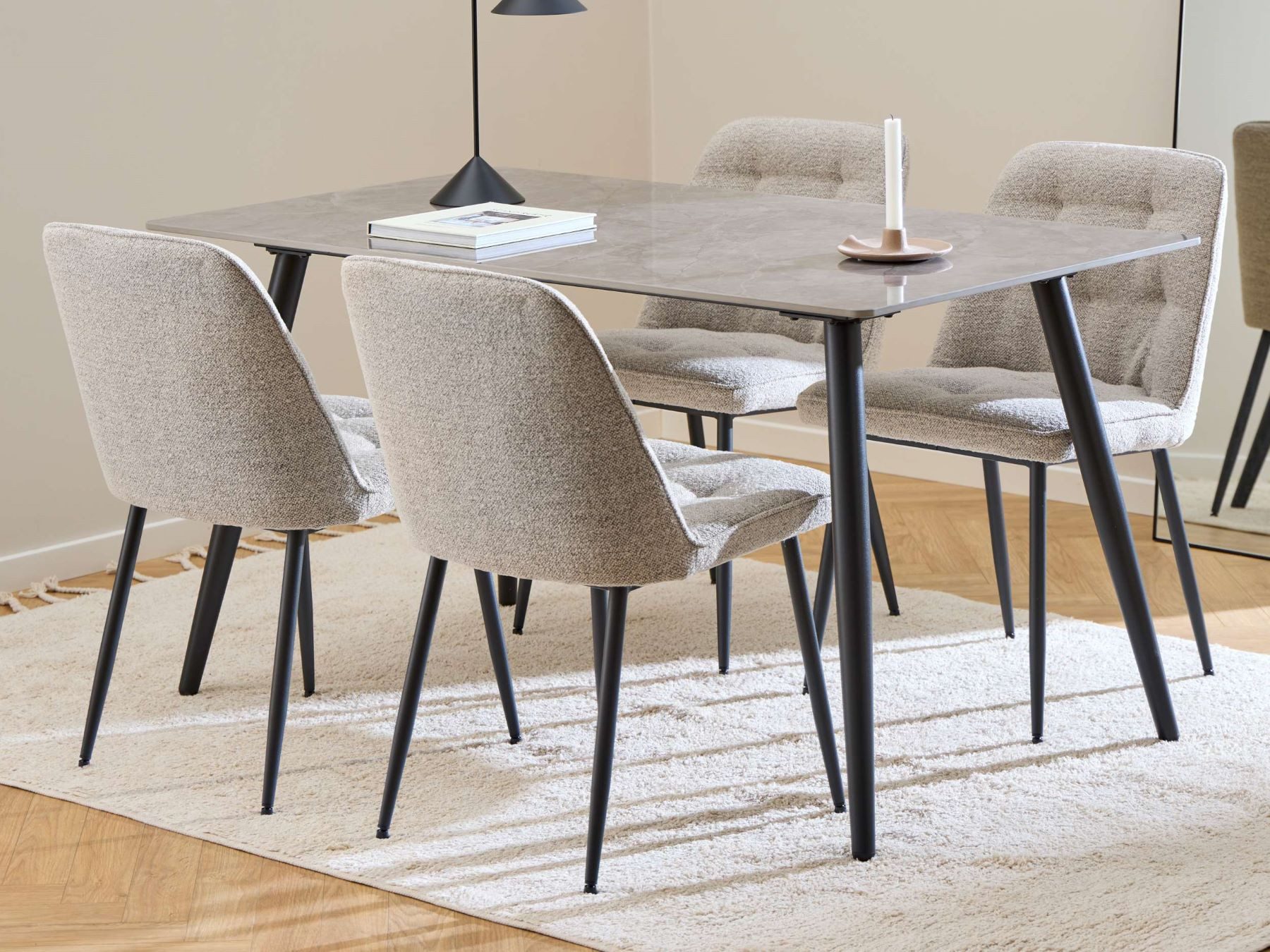 99rooms Essgruppe Klow, (Sitzgruppe, Esszimmerset), Funktionales Designkonzept in origineller Formgebung