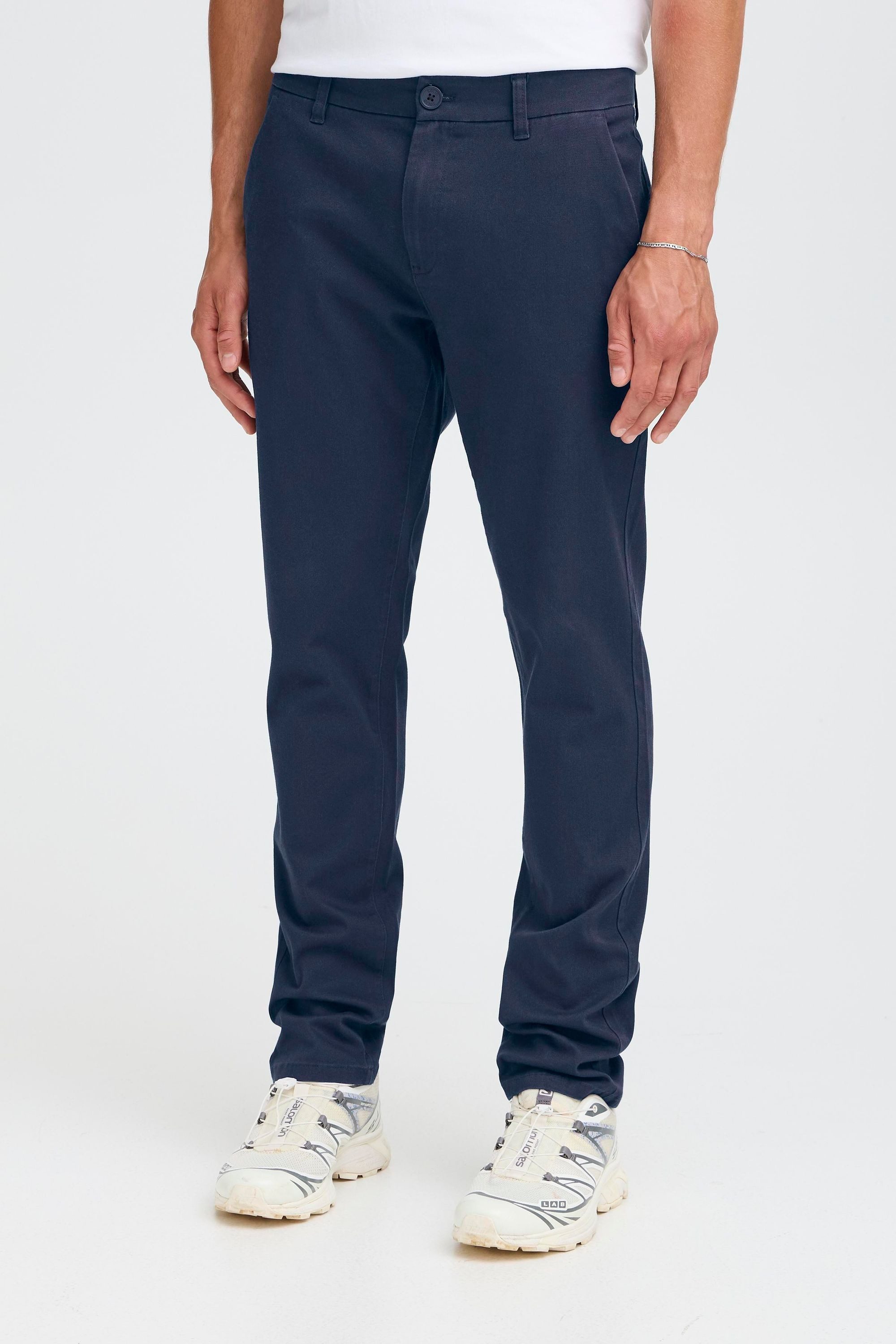 !Solid Chinohose SDChase Stoffhose mit Gürtelschlaufen - Regular Fit günstig online kaufen