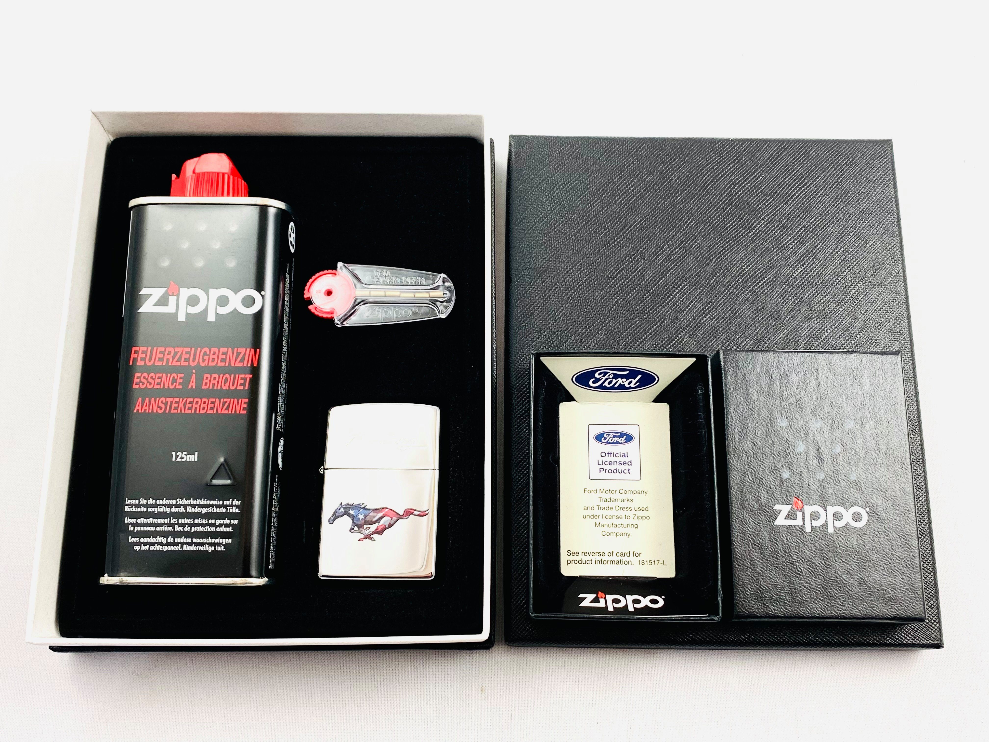 Feuerzeug Ford Mustang Chrome Poliert Geschenkset Sturmfeuerzeug