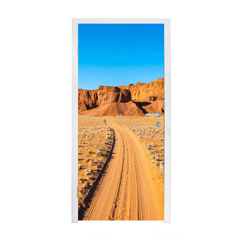 MuchoWow Türtapete Pfad - Sand - Natur, Matt, bedruckt, (1 St), Selbstklebende Tapete, Folie für Möbel, 75x205 cm