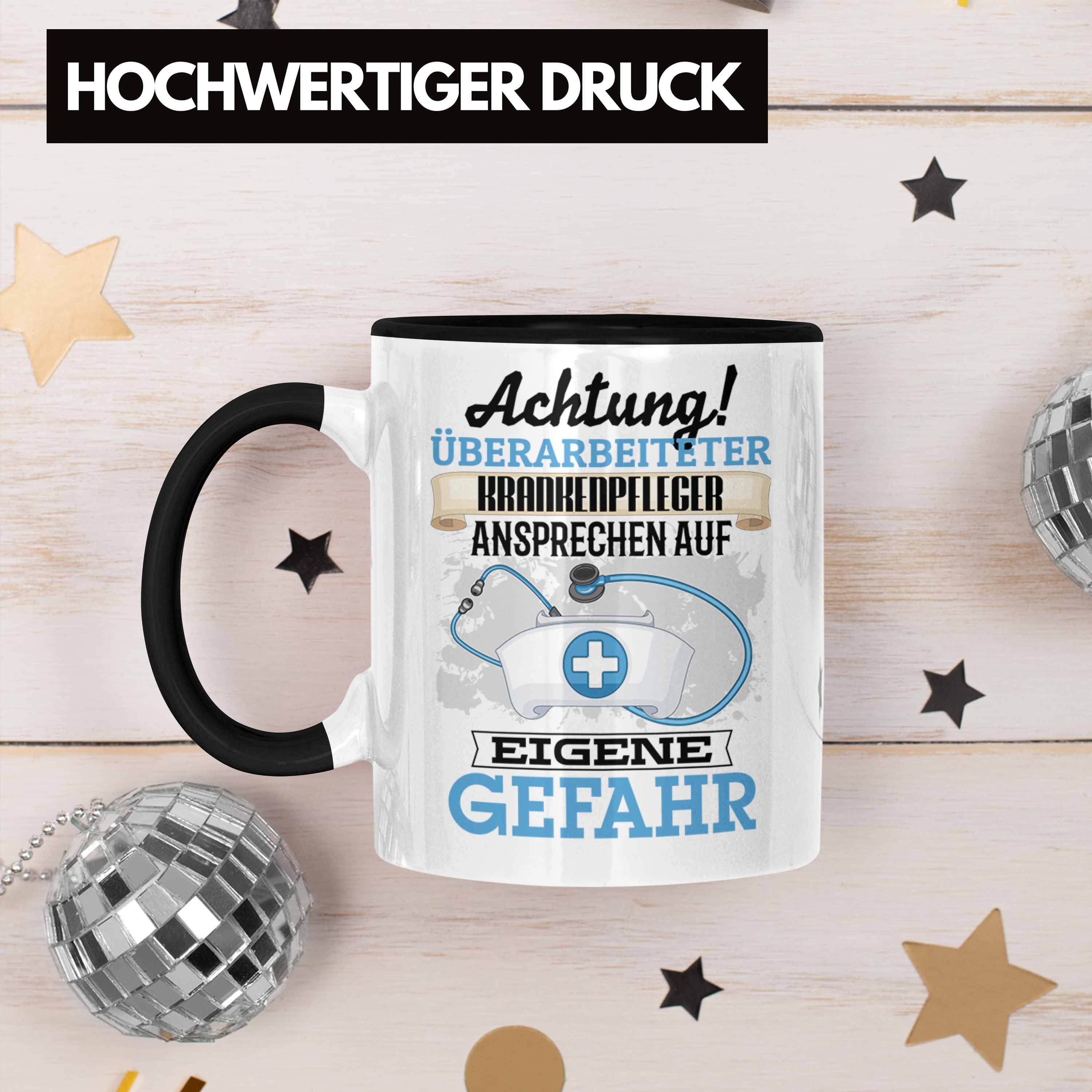 Trendation Tasse Krankenpfleger Tasse Geschenk Schwarz Spruch Kaffeebeche Geschenkidee Lustiger