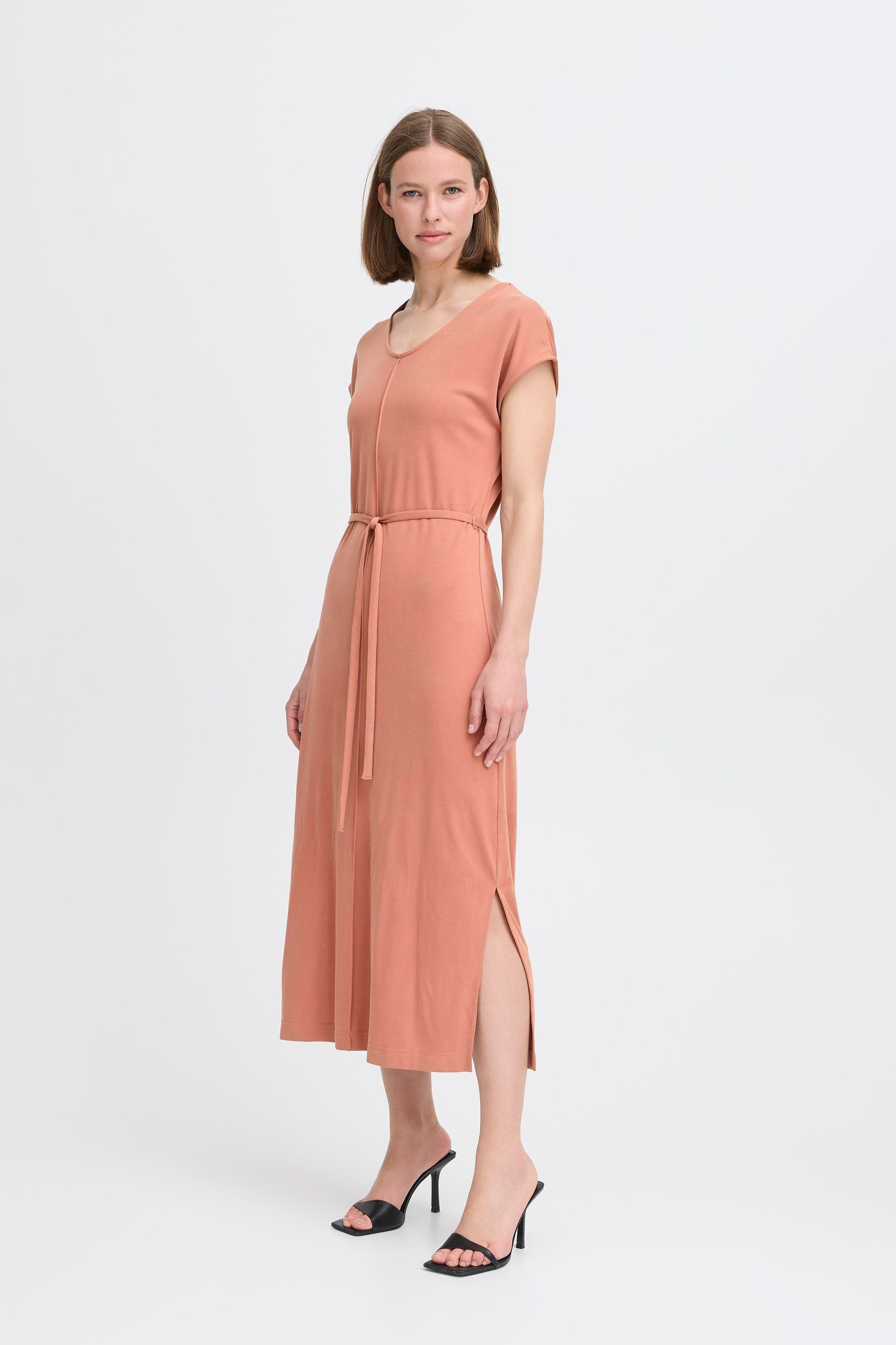 Midikleid BYPAOLINE