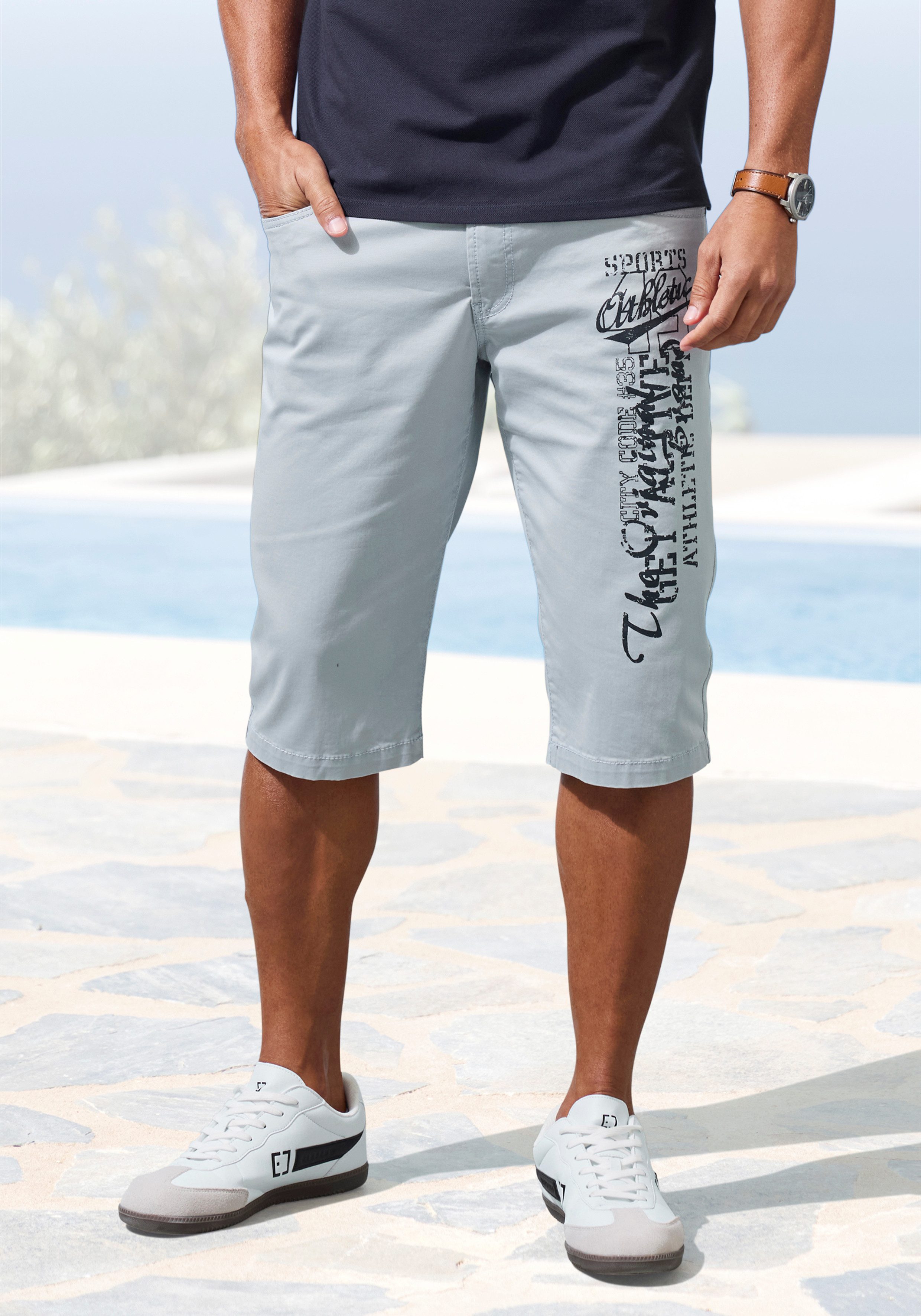 John Devin Bermudas - bedruckte Sommer Shorts aus elastischer Baumwollmischung mit großem Druck auf dem Bein, 3/4 Shorts