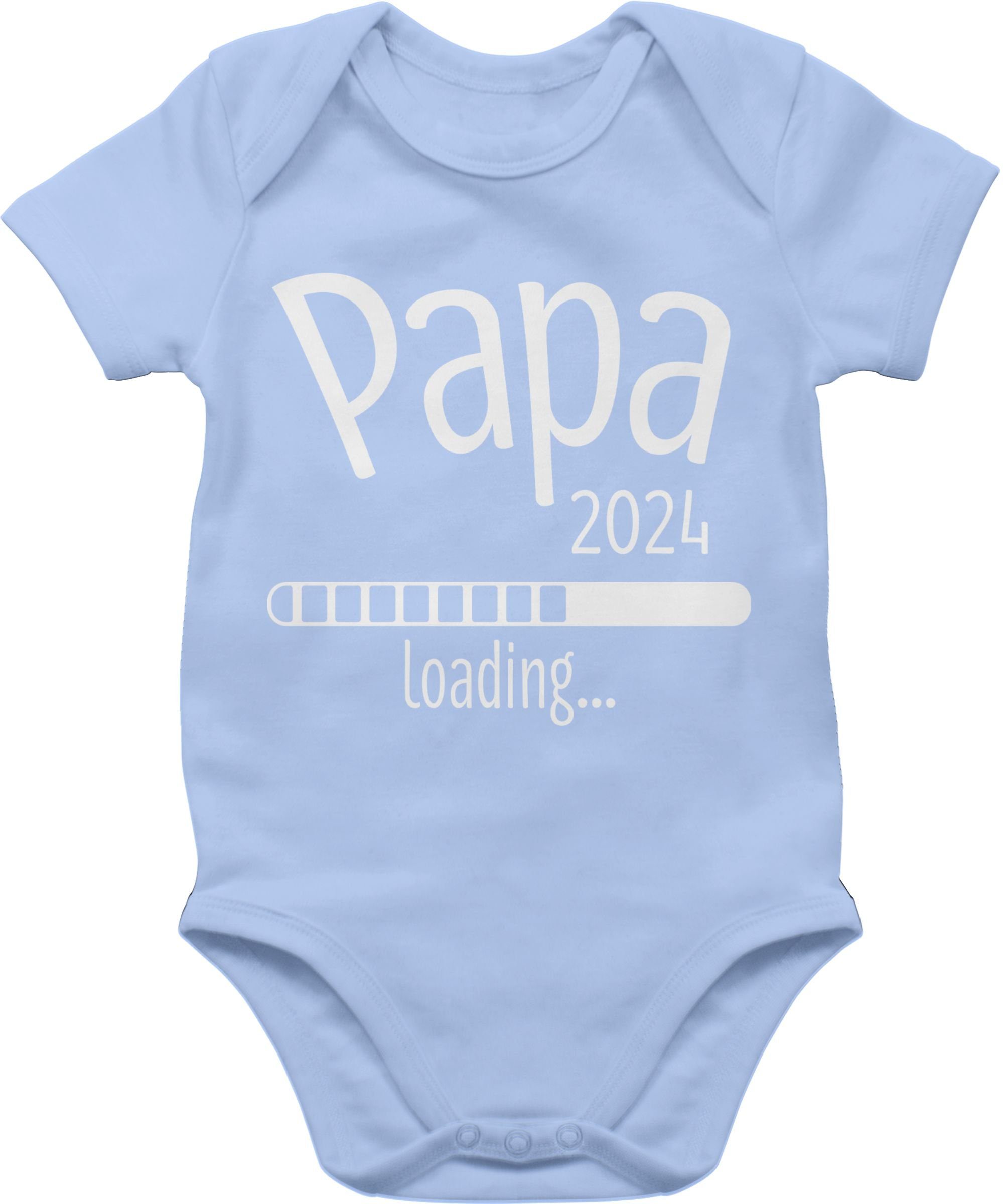 Shirtracer Shirtbody Papa 2024 loading Geschenk Vatertag Baby 2 Babyblau