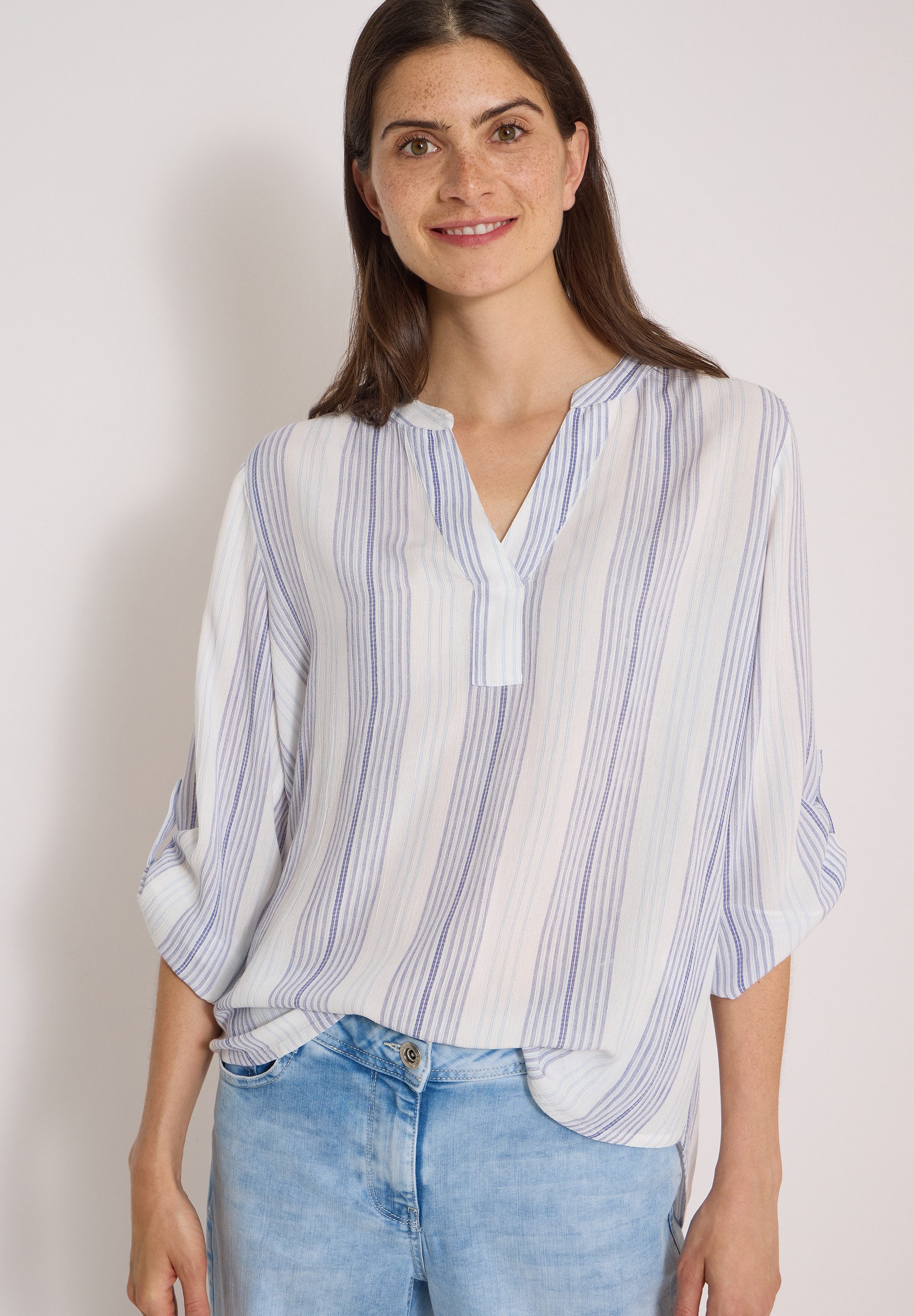 Klassische Bluse