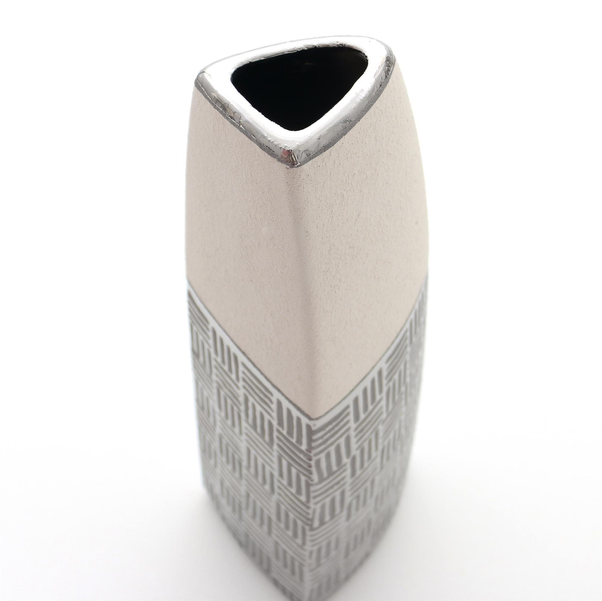 Dekohelden24 Dekovase Edle silber-grau (kein, Deko St) weiß in Designer Keramik Segel moderne Vase 1