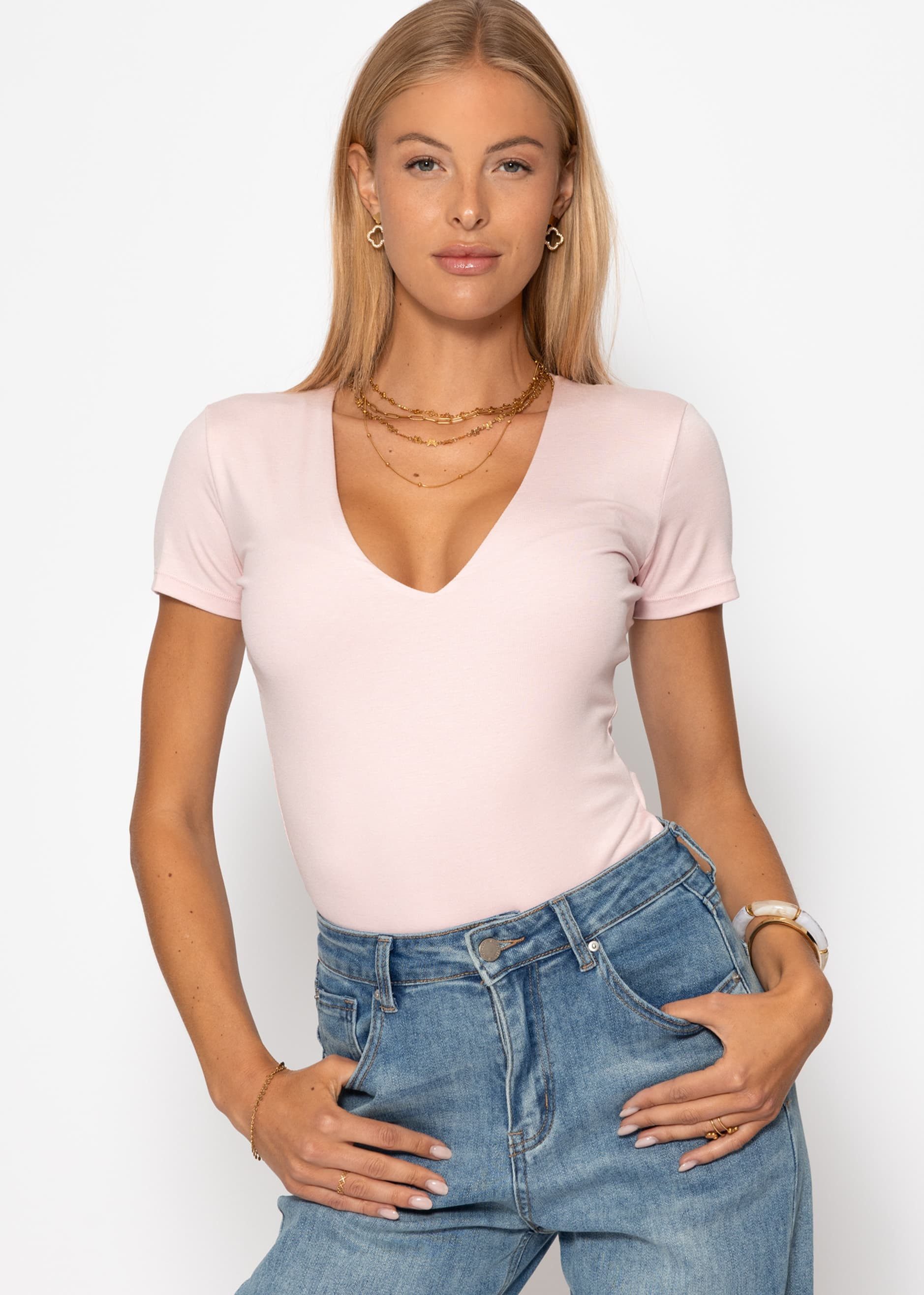 SASSYCLASSY Body Kurzarm Body Damen mit V-Ausschnitt Elegant Basic T-Shirt Kurzarmbody aus Viskosemix Beige Weiß Schwarz Rosa Blau