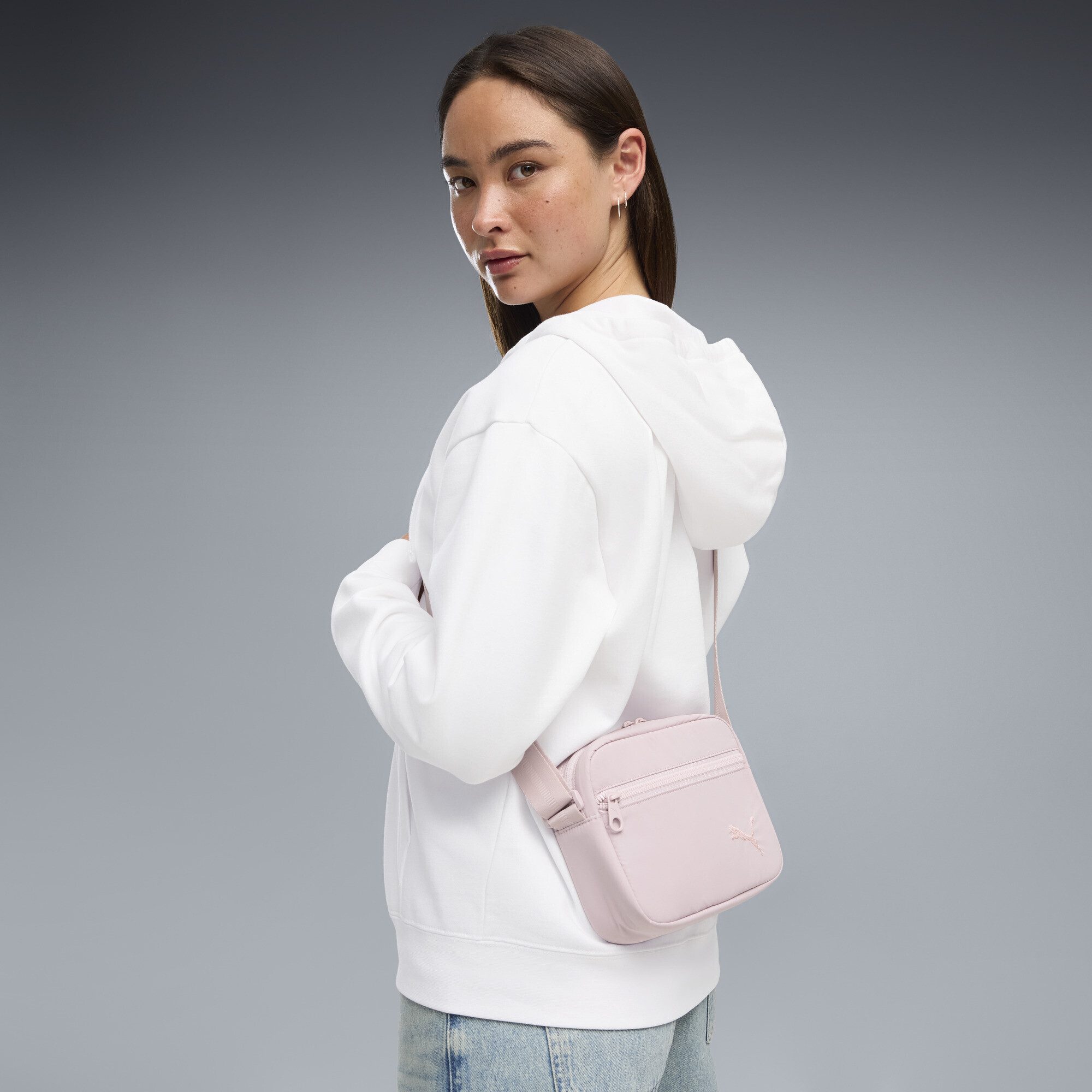 PUMA Umhängetasche HER 1,5 l Umhängetasche Damen