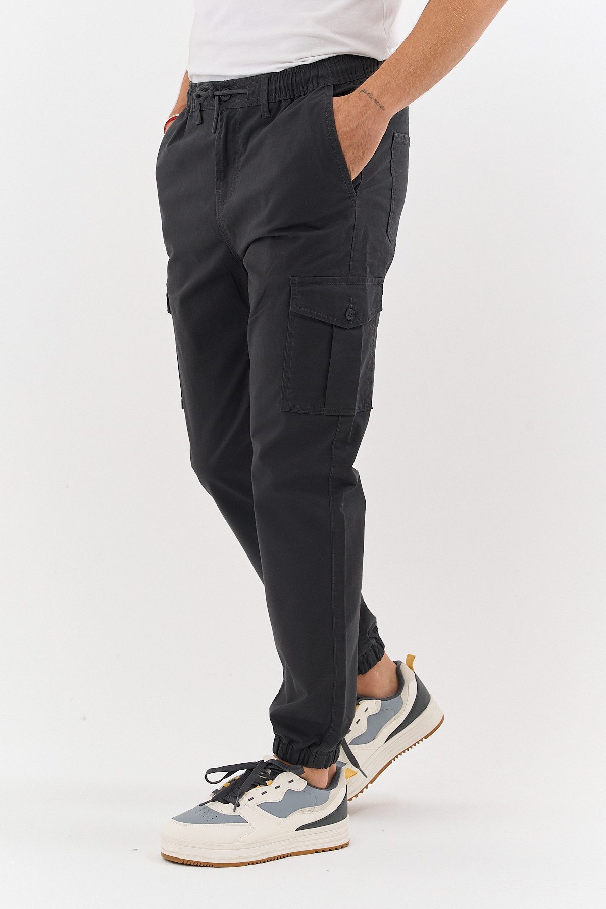 COMEOR Cargohose Herren Stretch Relaxed Fit mit 6 Taschen und Kordelzug Elastischer Beinabschluss, Kordelzug am Bund, Hoher Tragekomfort